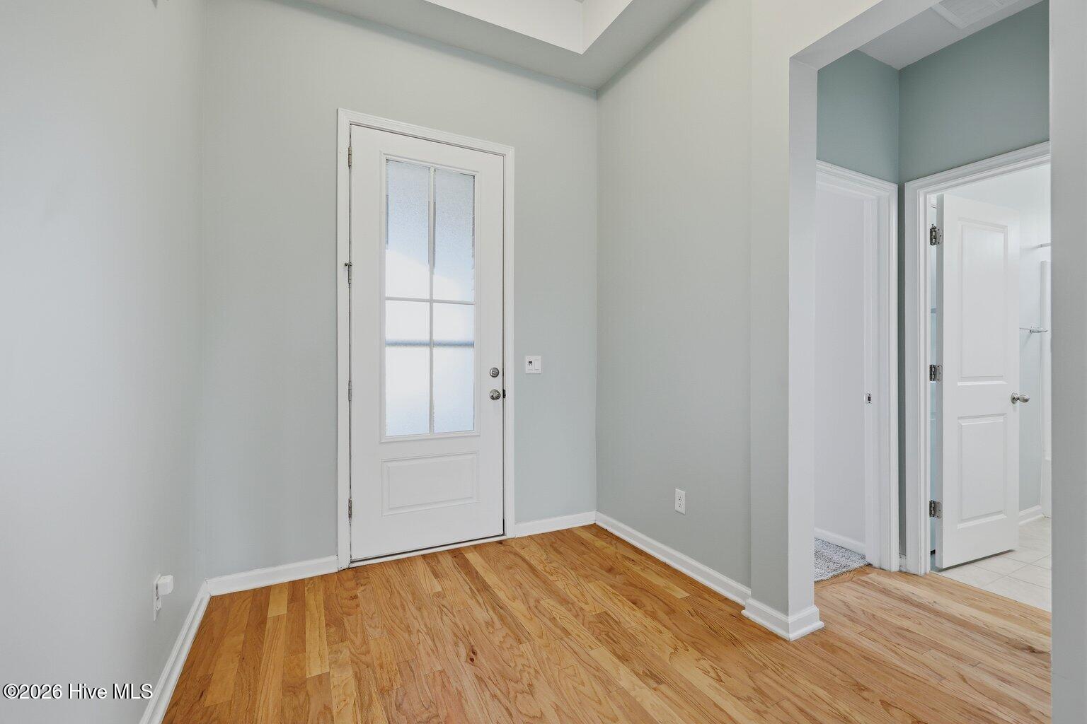 212 Cable Lake Circle Property Photo 5
