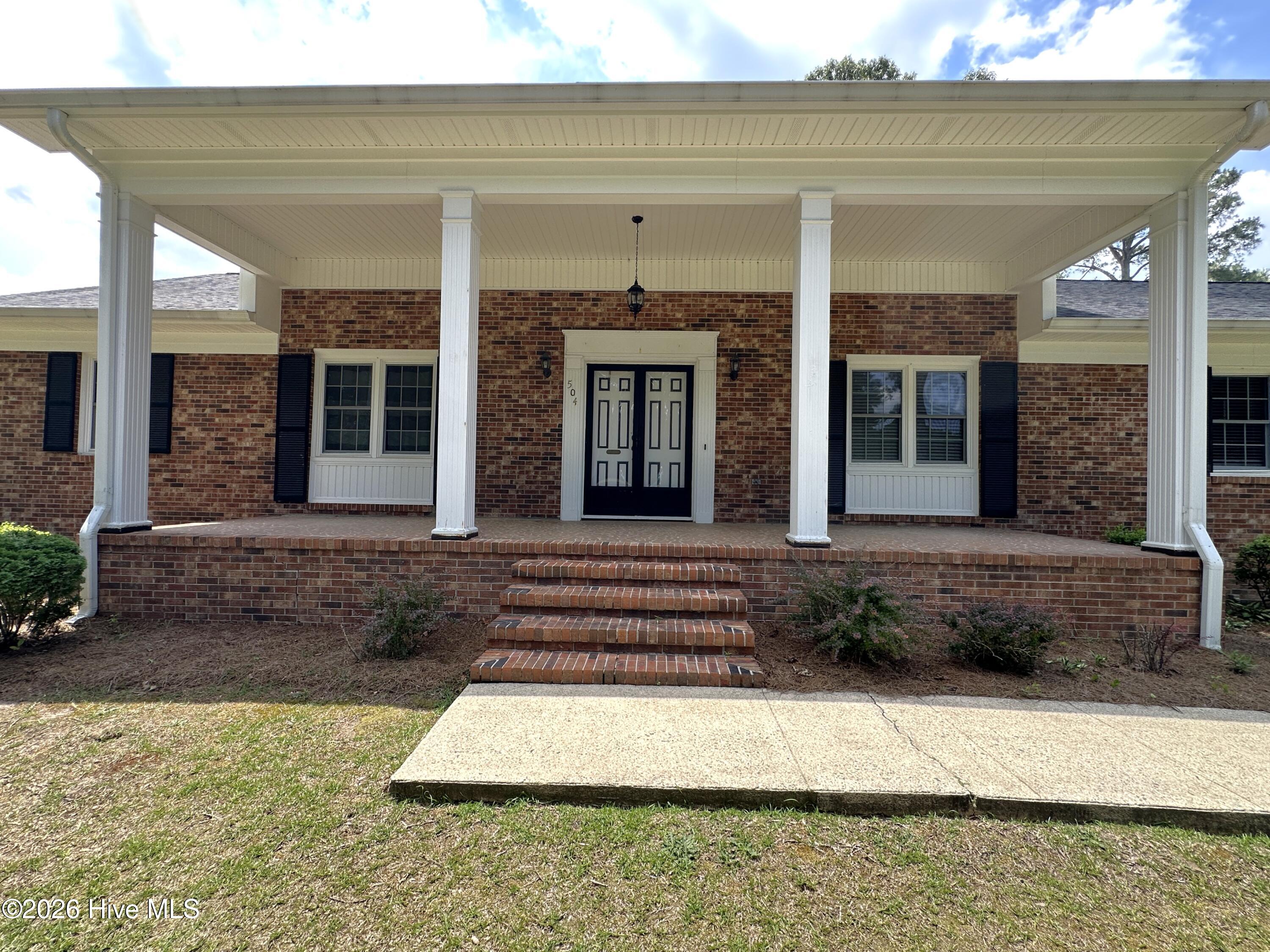 504 Pineview Road Property Photo 6