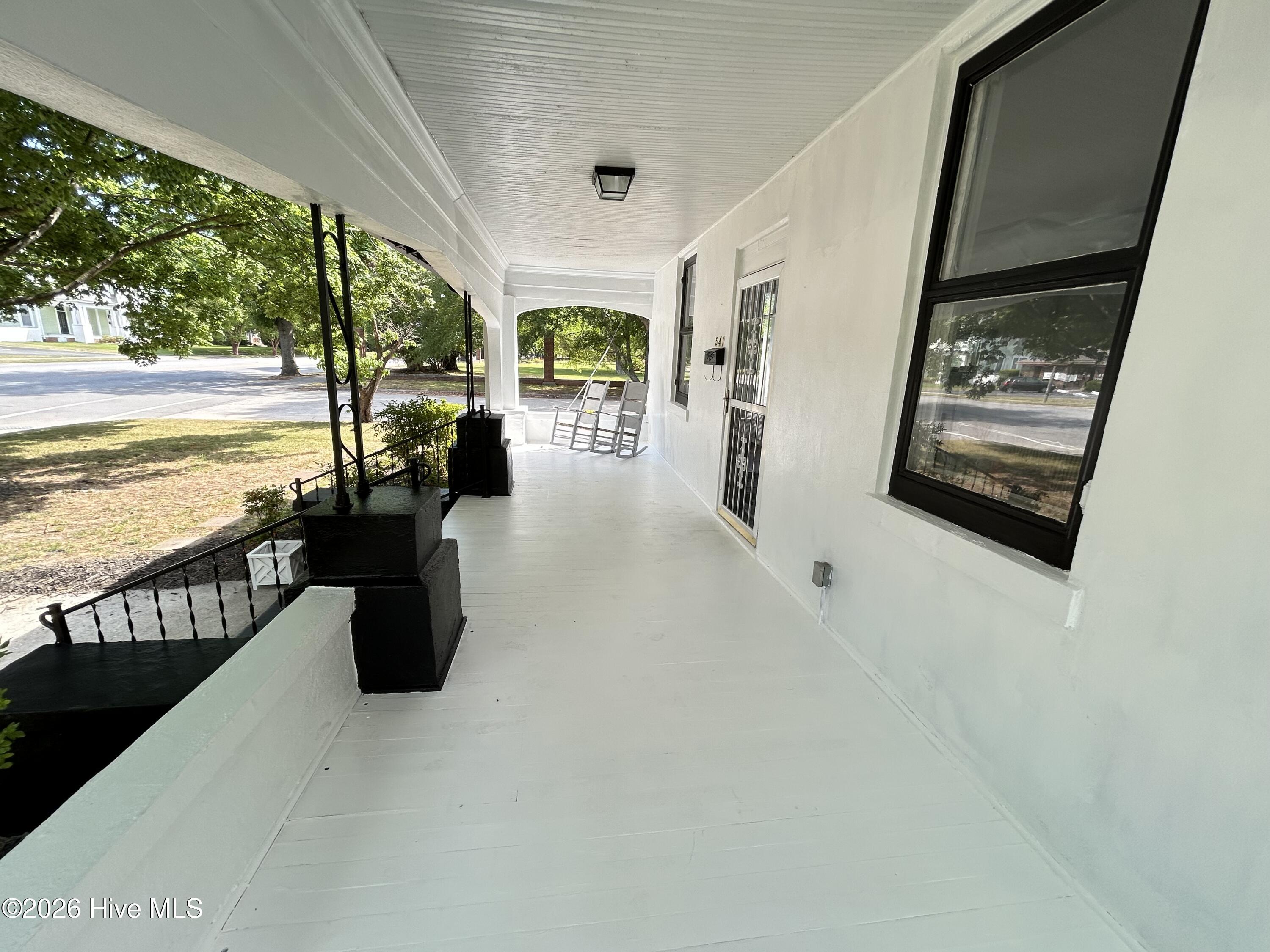 541 Roanoke Avenue Property Photo 13