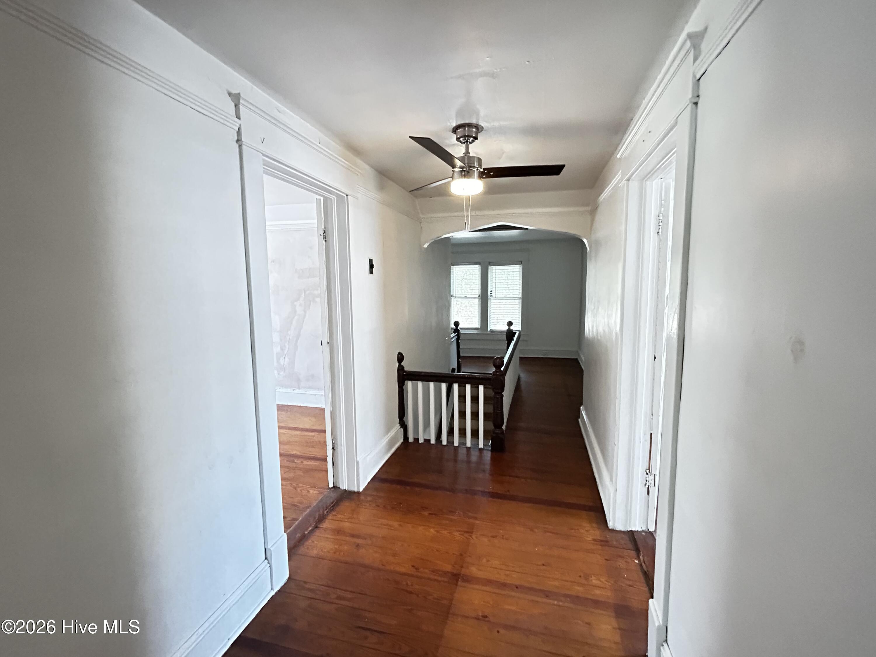 541 Roanoke Avenue Property Photo 40