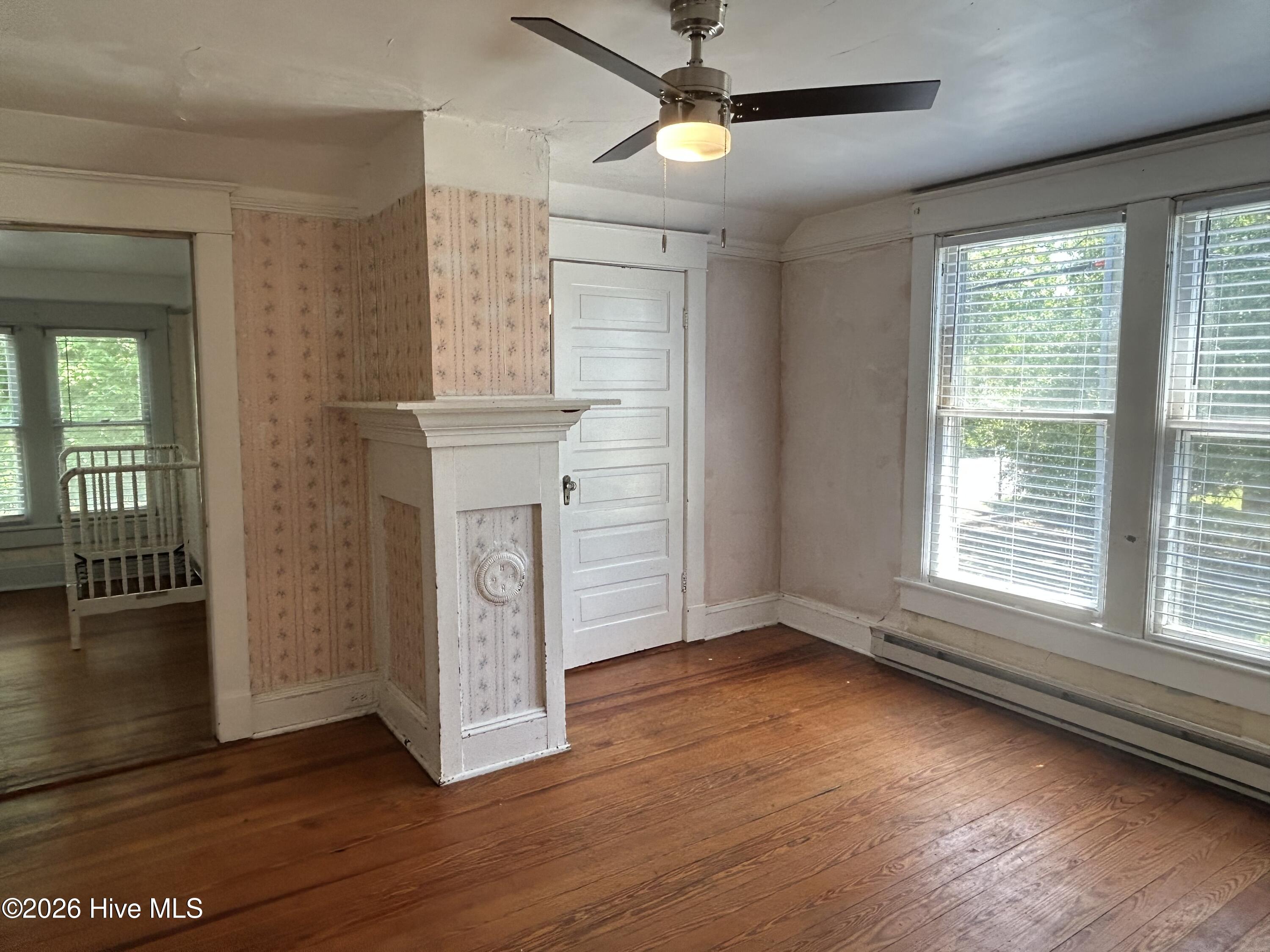 541 Roanoke Avenue Property Photo 44