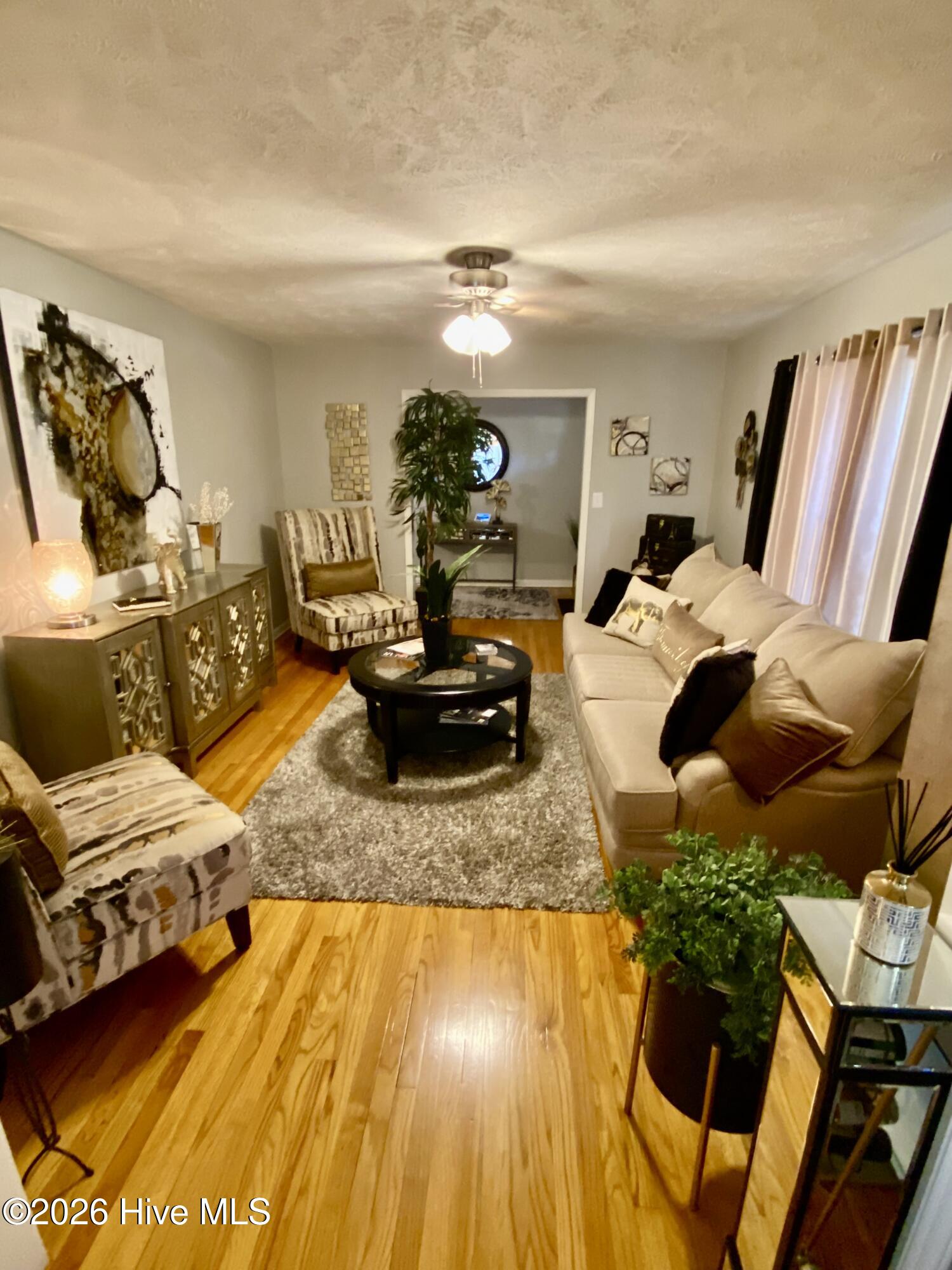 1303 Charles Drive Property Photo 3