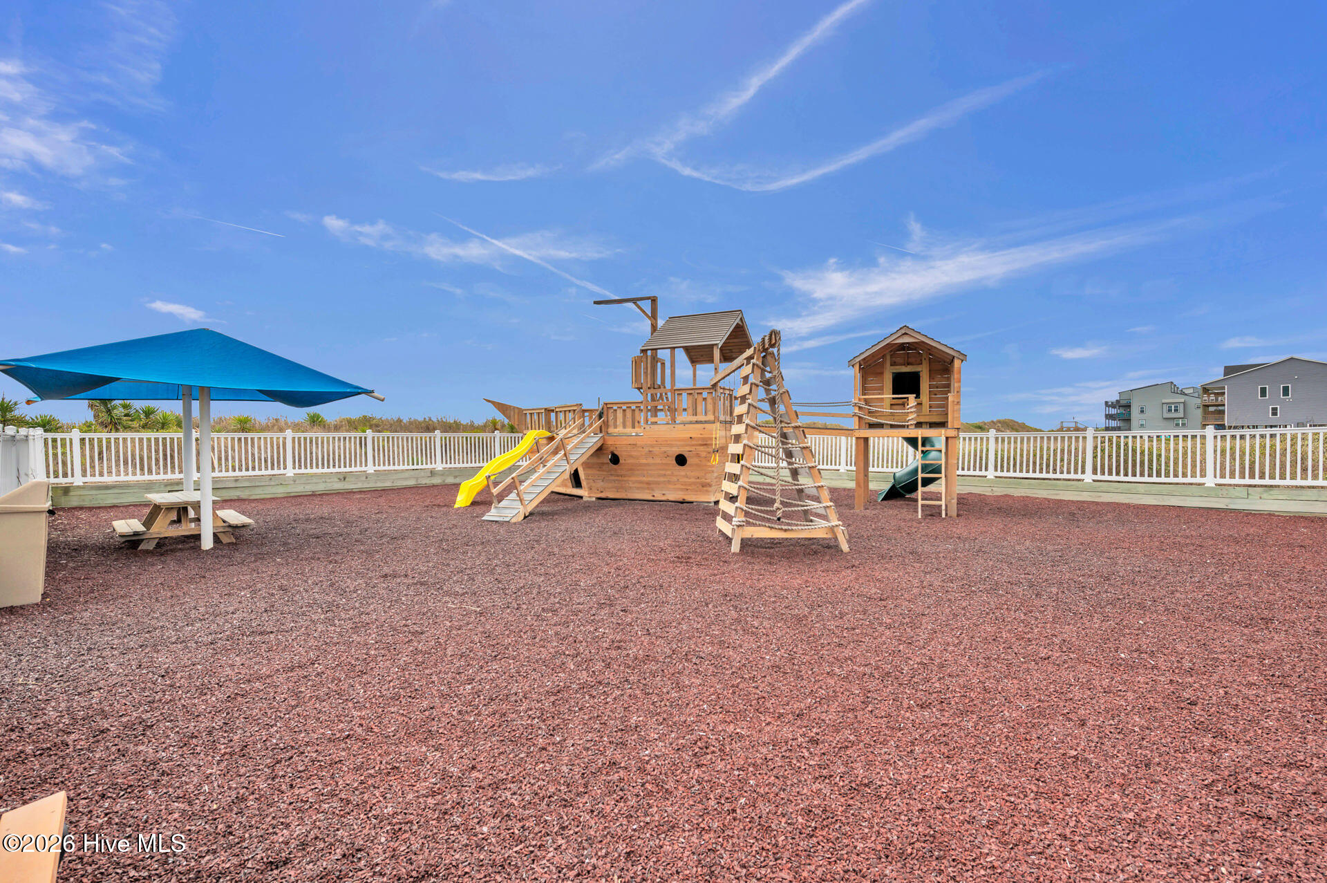 2000 New River Inlet Road 1114 Property Photo 89