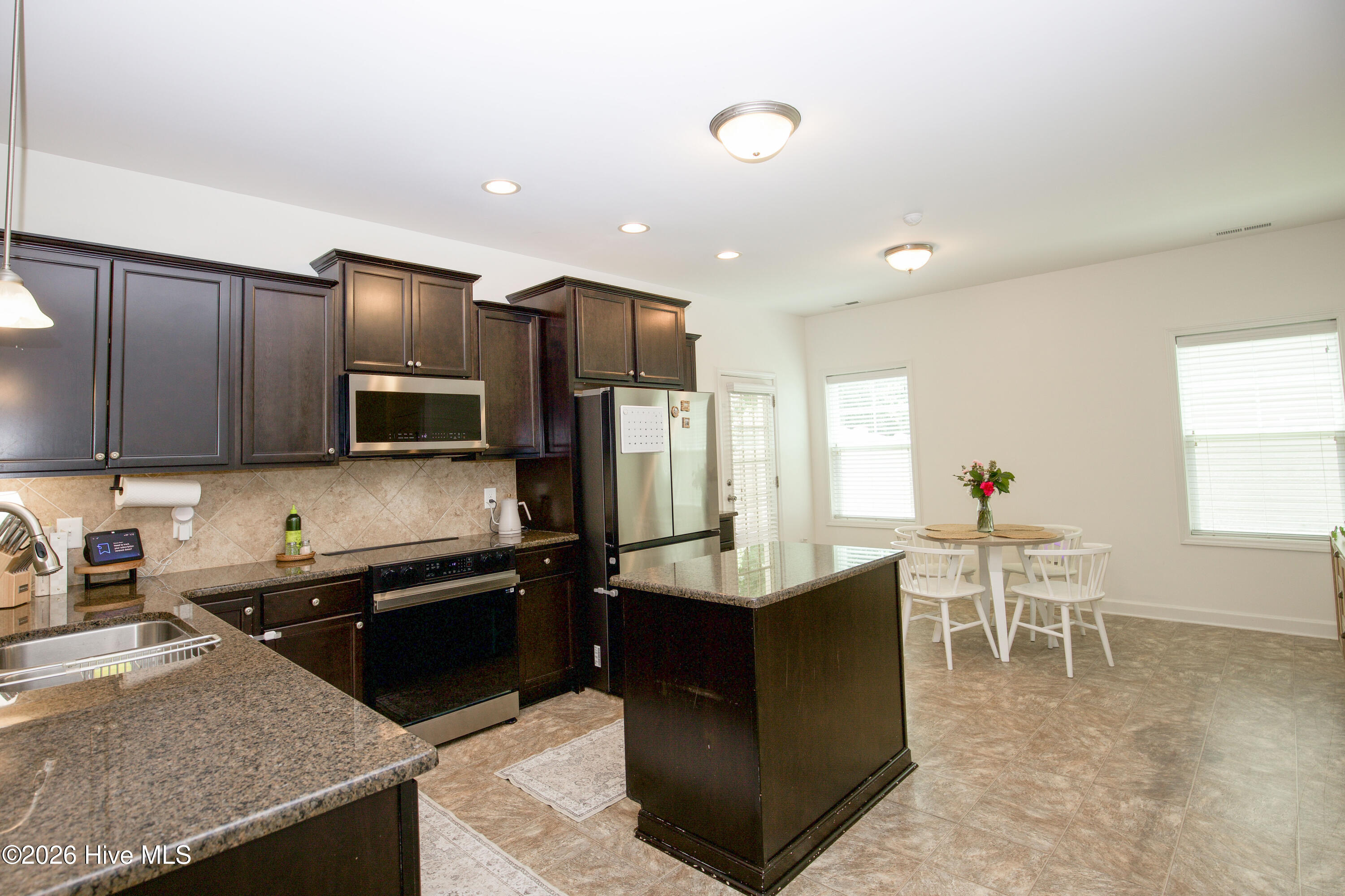216 Blue Bay Lane Property Photo 11