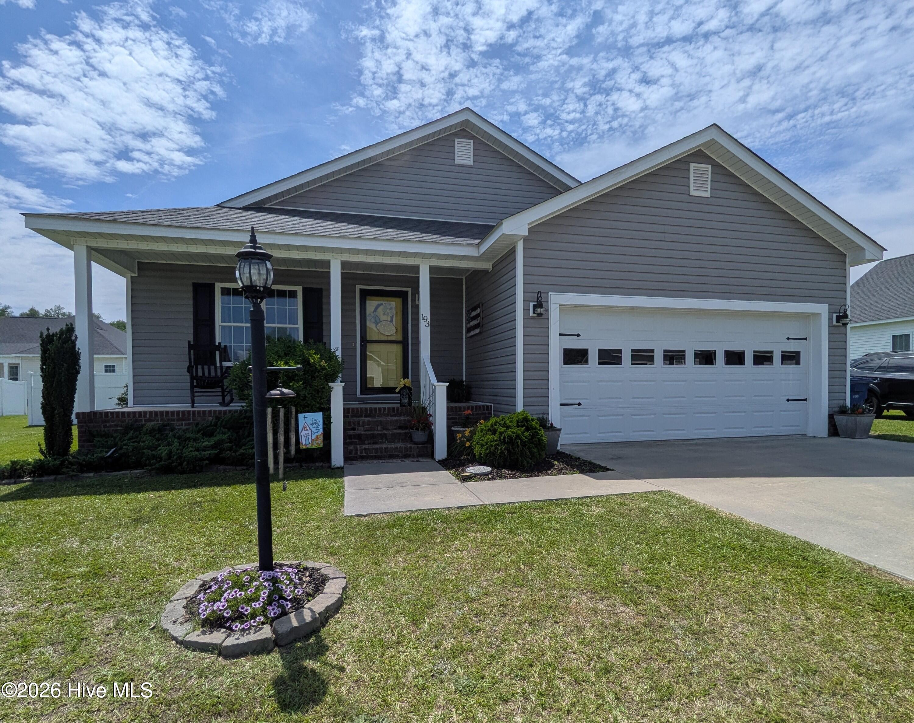 193 Mulberry Drive Property Photo 1