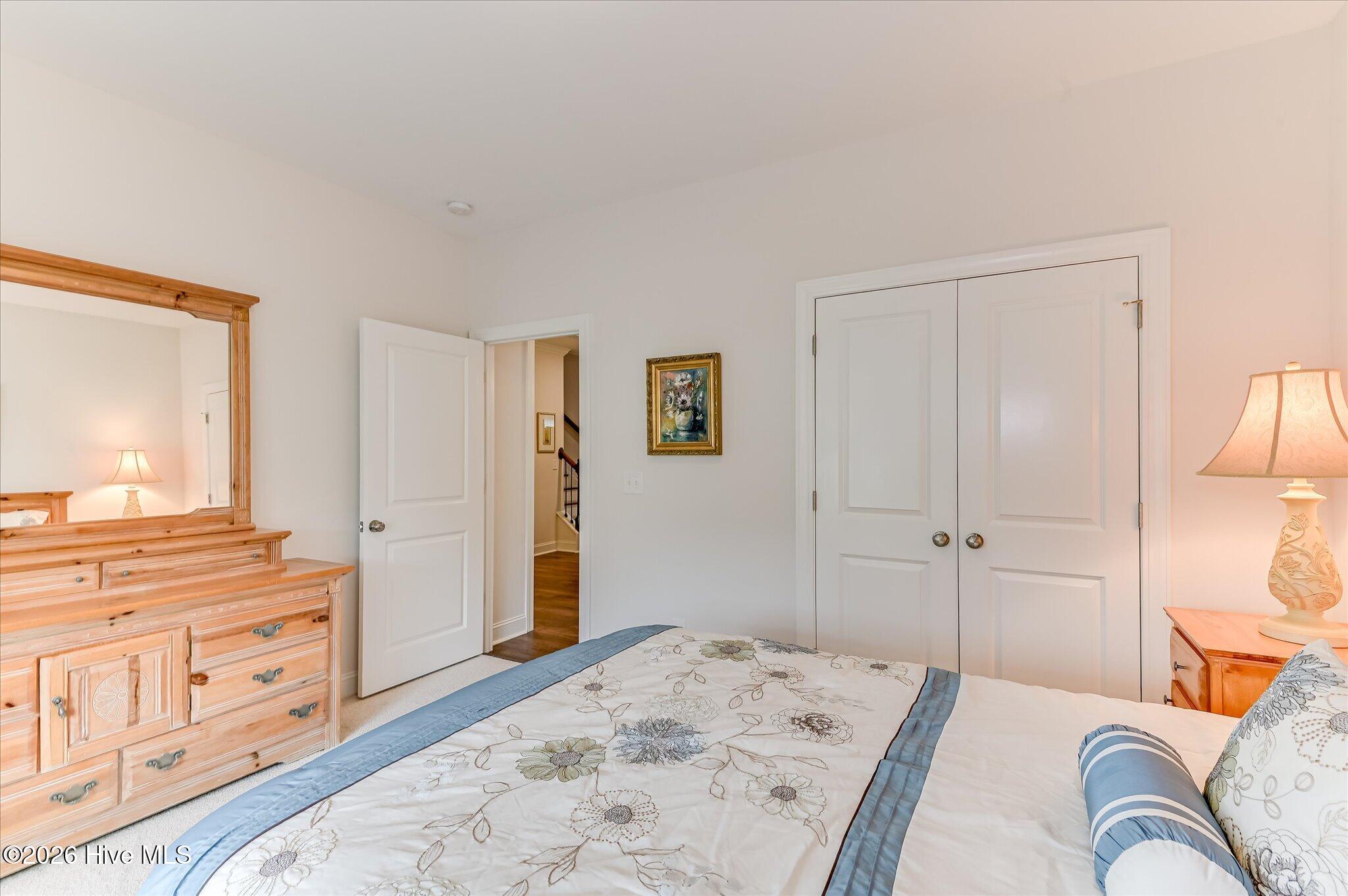 122 Fitzsimmons Drive Property Photo 18