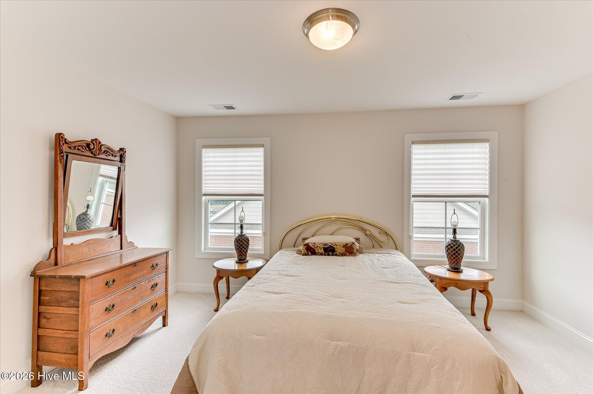 122 Fitzsimmons Drive Property Photo 33