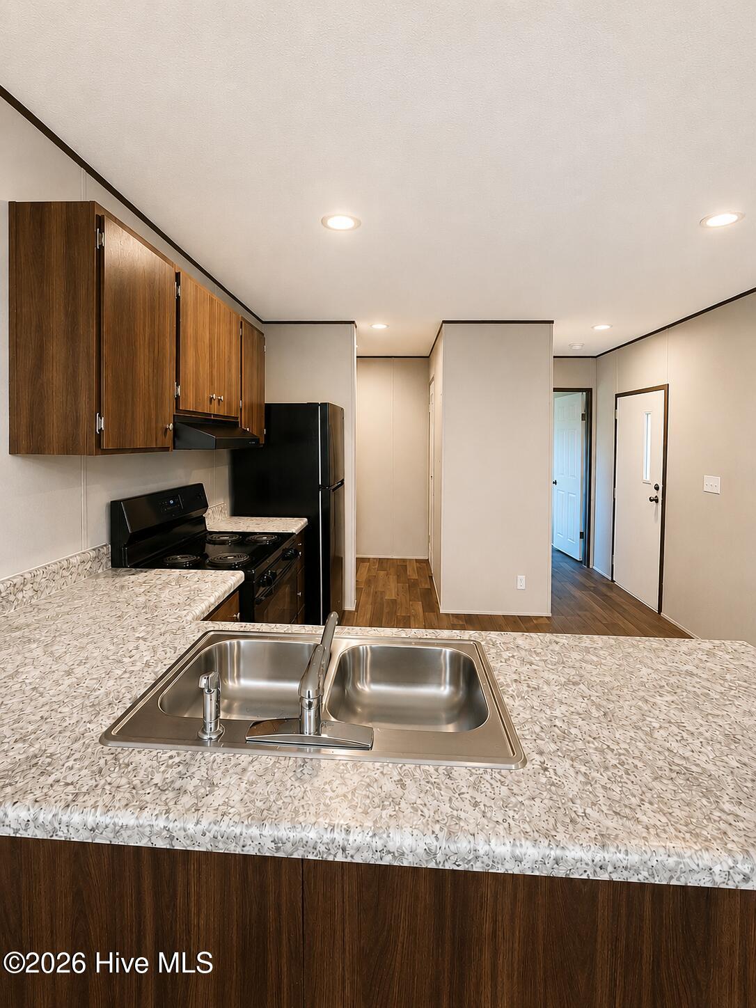 1713 Colon Mintz Road Ne Property Photo 6
