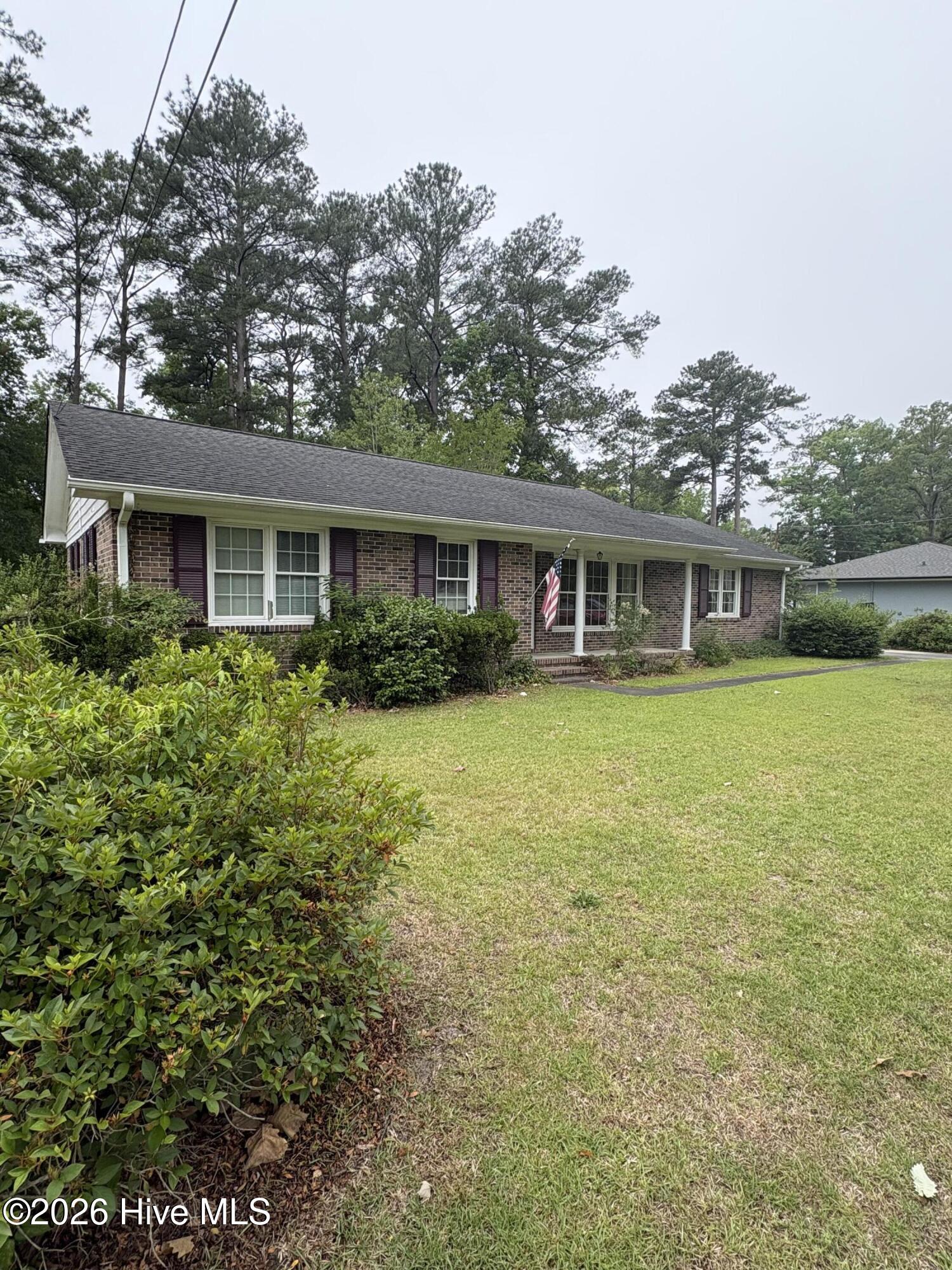 209 Oak Drive Property Photo 4