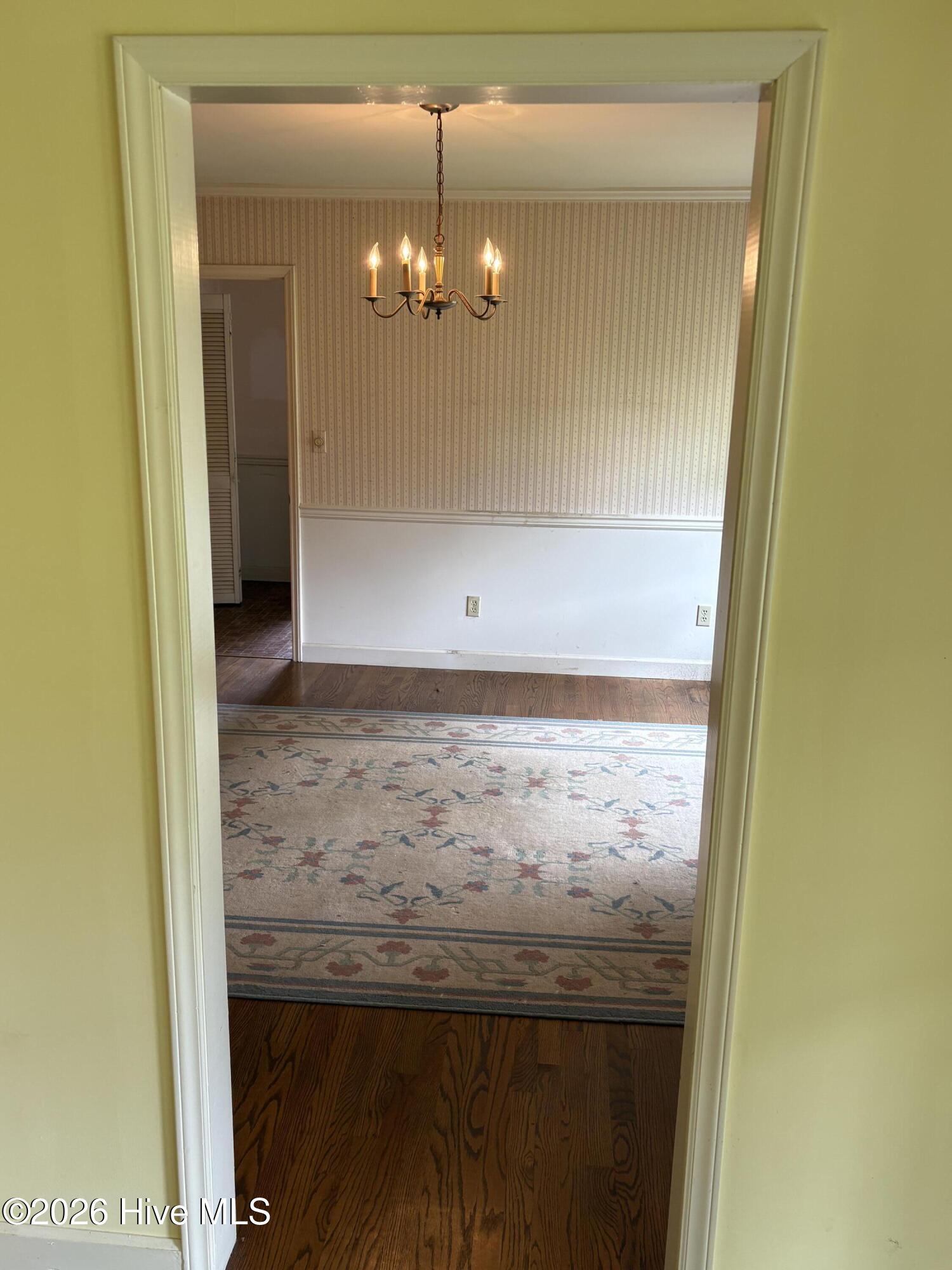 209 Oak Drive Property Photo 7