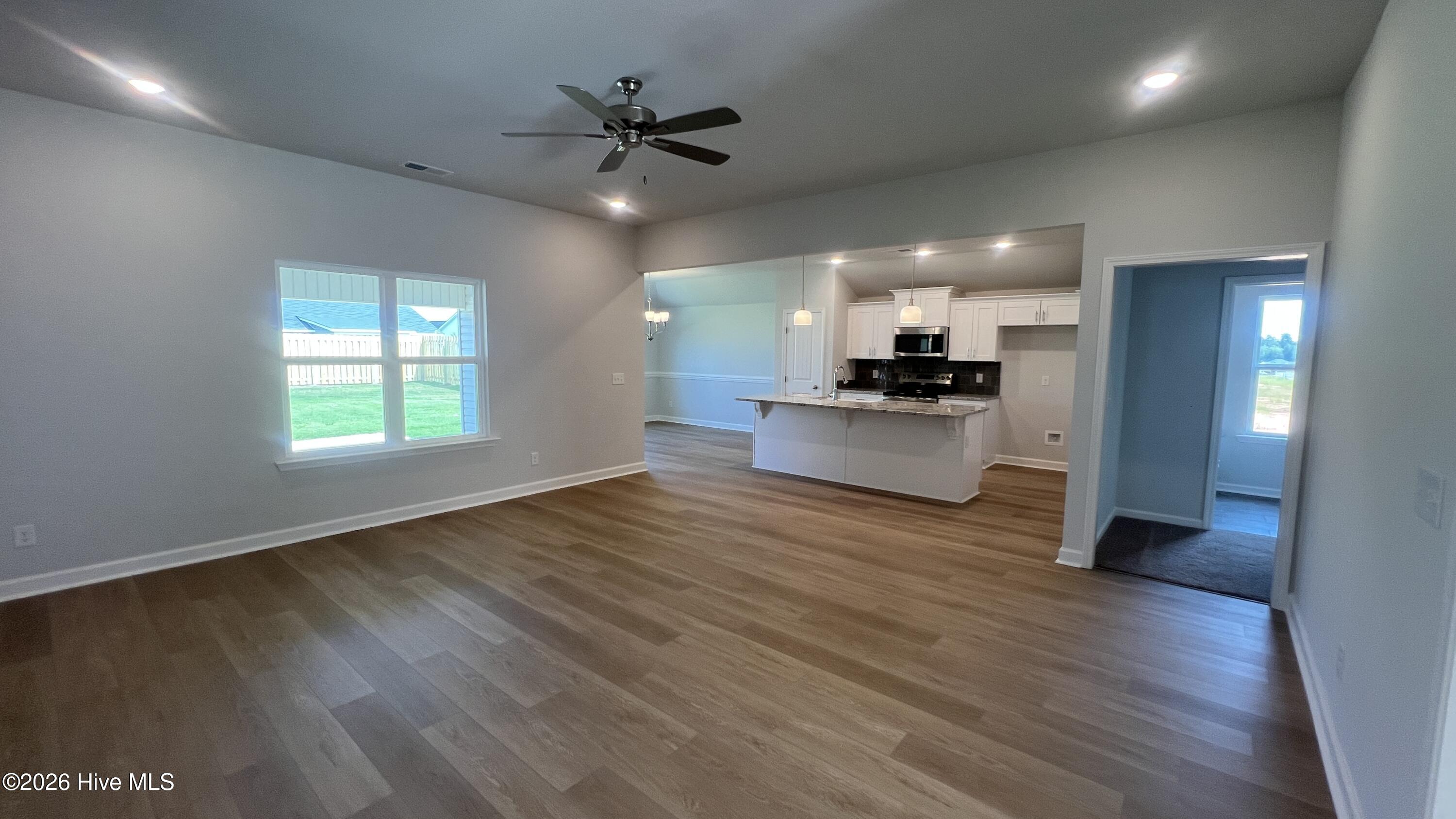 8832 Snelling Drive Property Photo 4