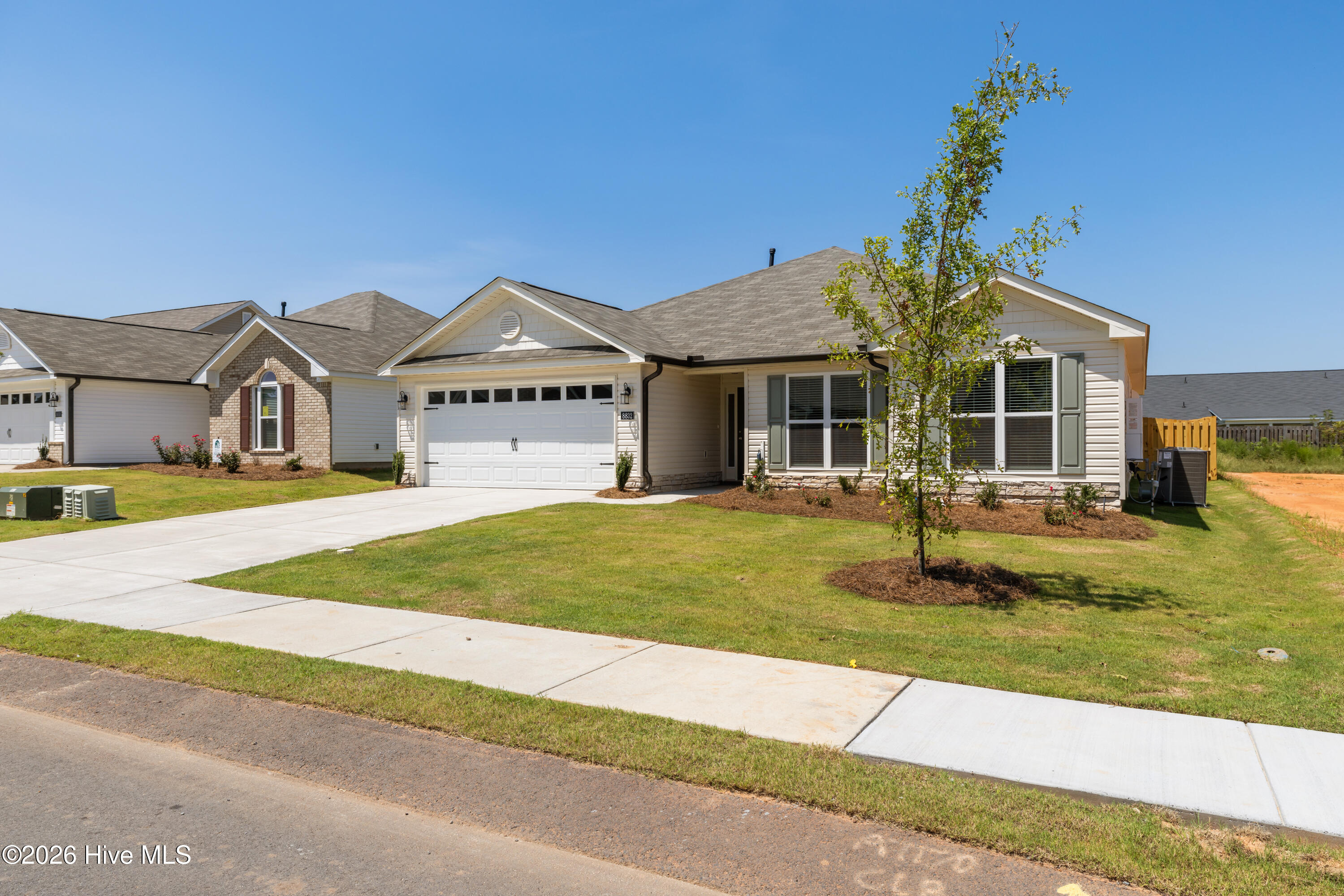 8832 Snelling Drive Property Photo 4