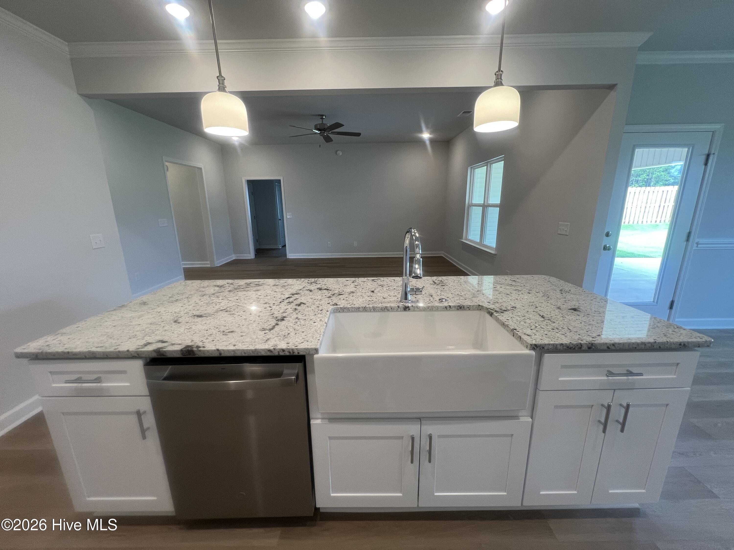 8832 Snelling Drive Property Photo 8