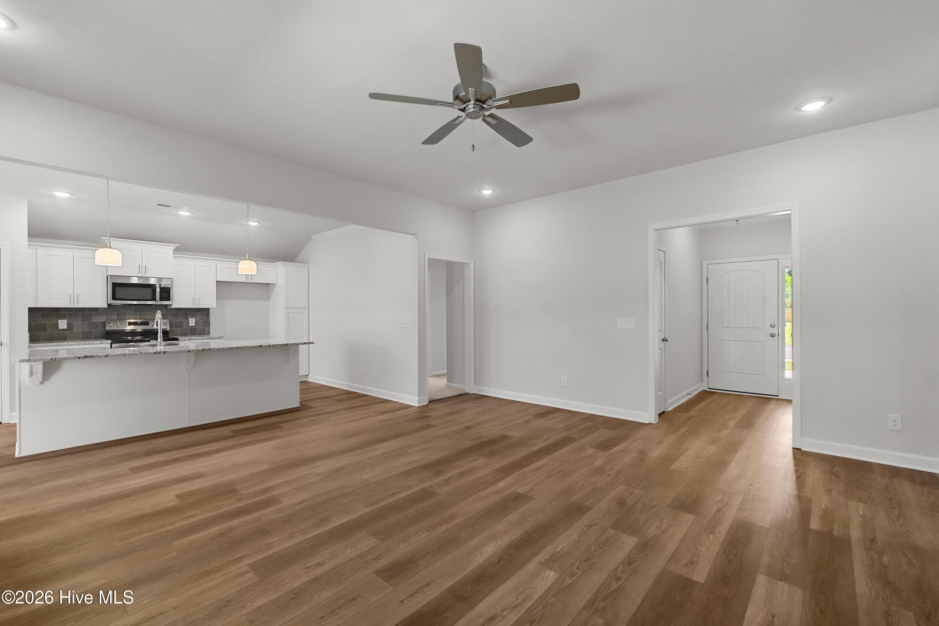 8832 Snelling Drive Property Photo 12