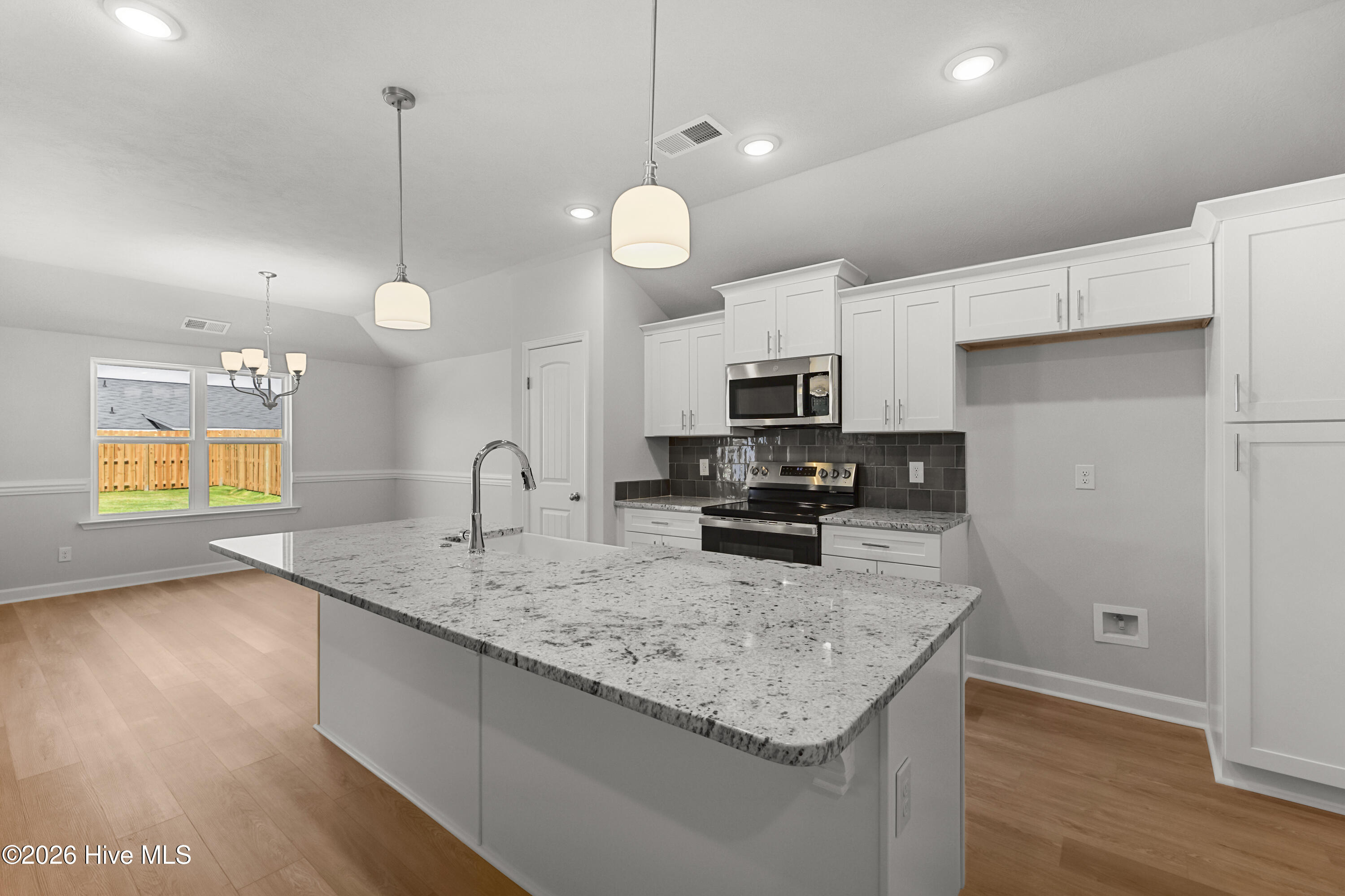 8832 Snelling Drive Property Photo 17