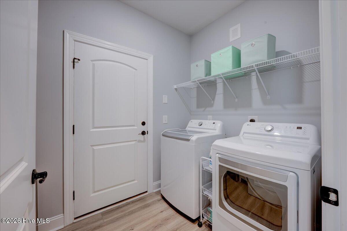 4002 Harkers Way Property Photo 47