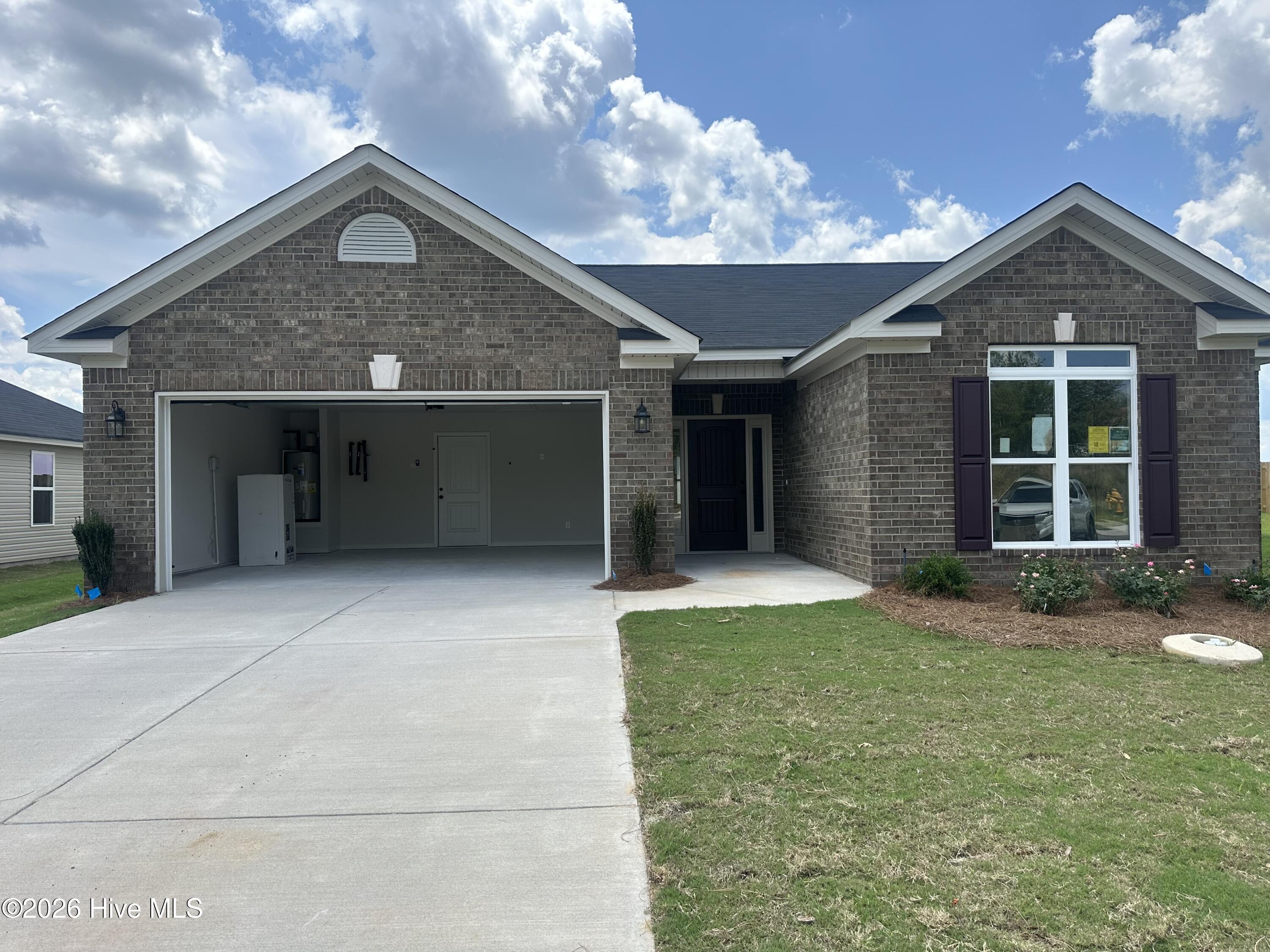 2324 Bellingham Drive Property Photo 1