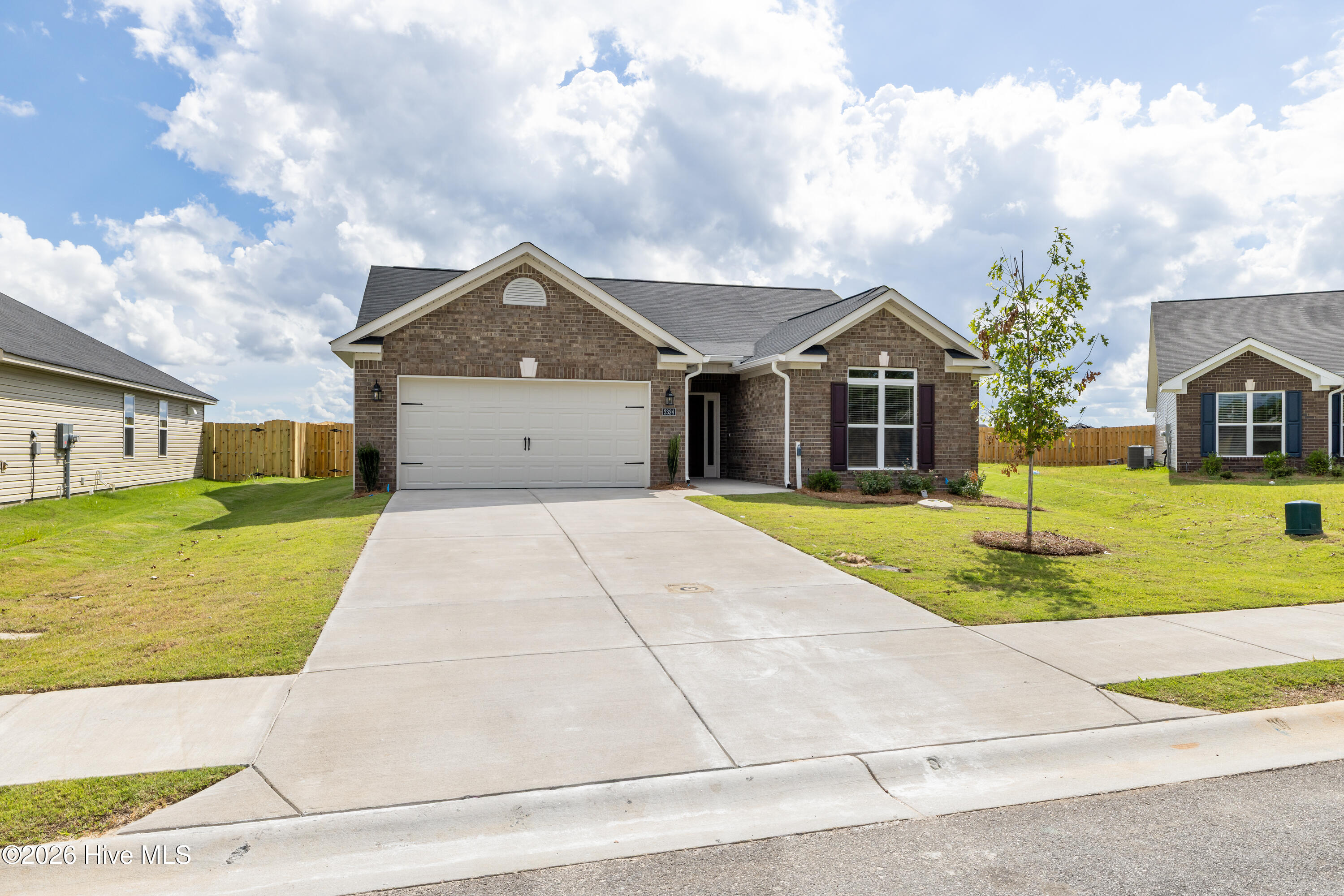 2324 Bellingham Drive Property Photo 4
