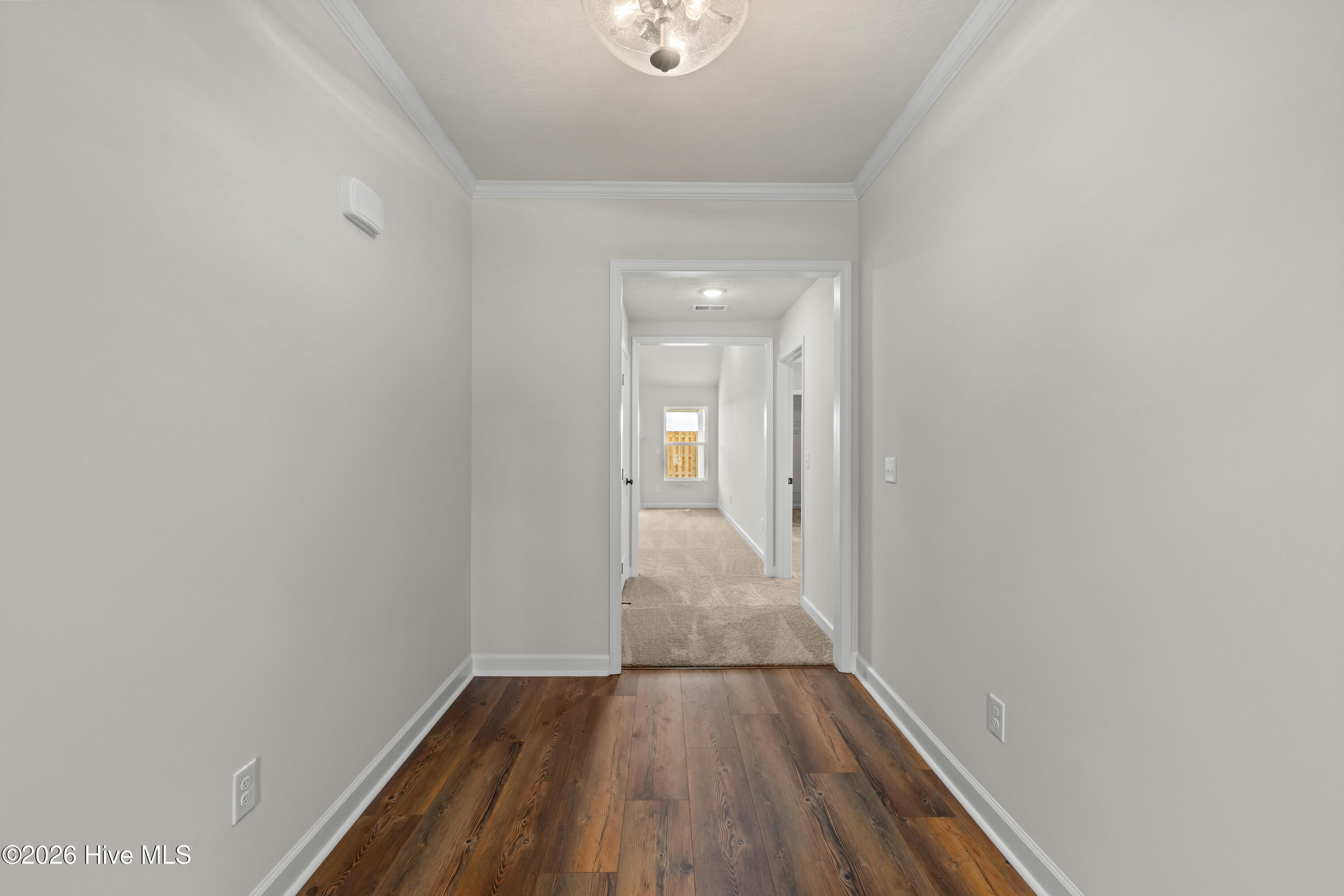 2324 Bellingham Drive Property Photo 8