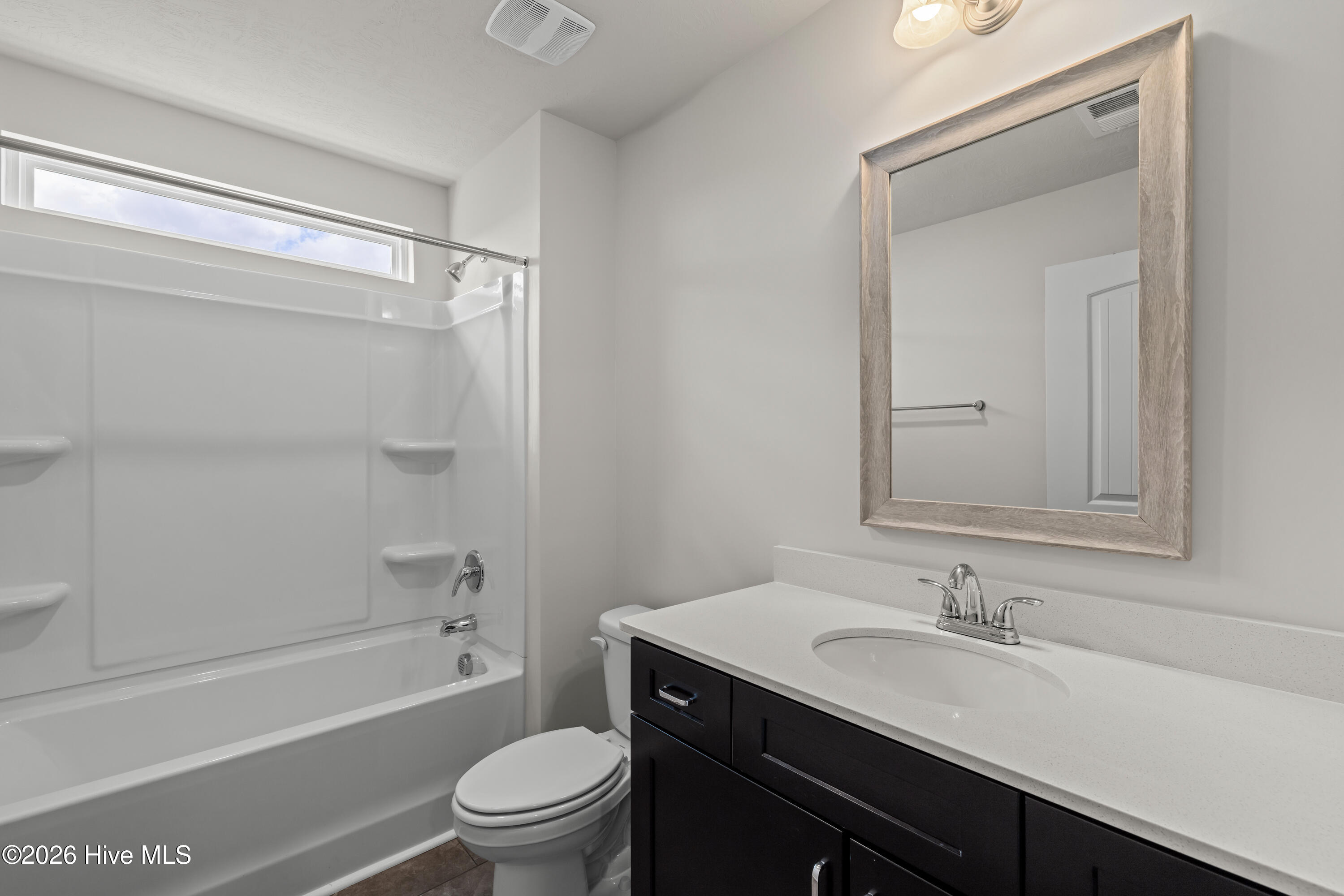 2324 Bellingham Drive Property Photo 18