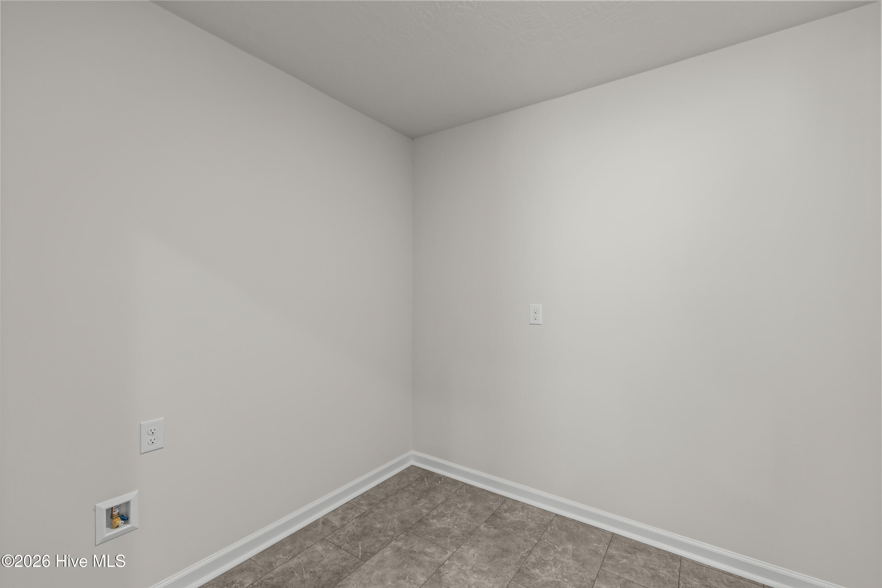 2324 Bellingham Drive Property Photo 39