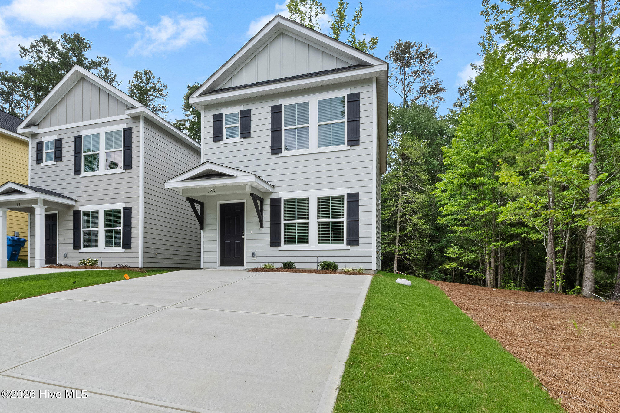 185 Village Run Property Photo 2