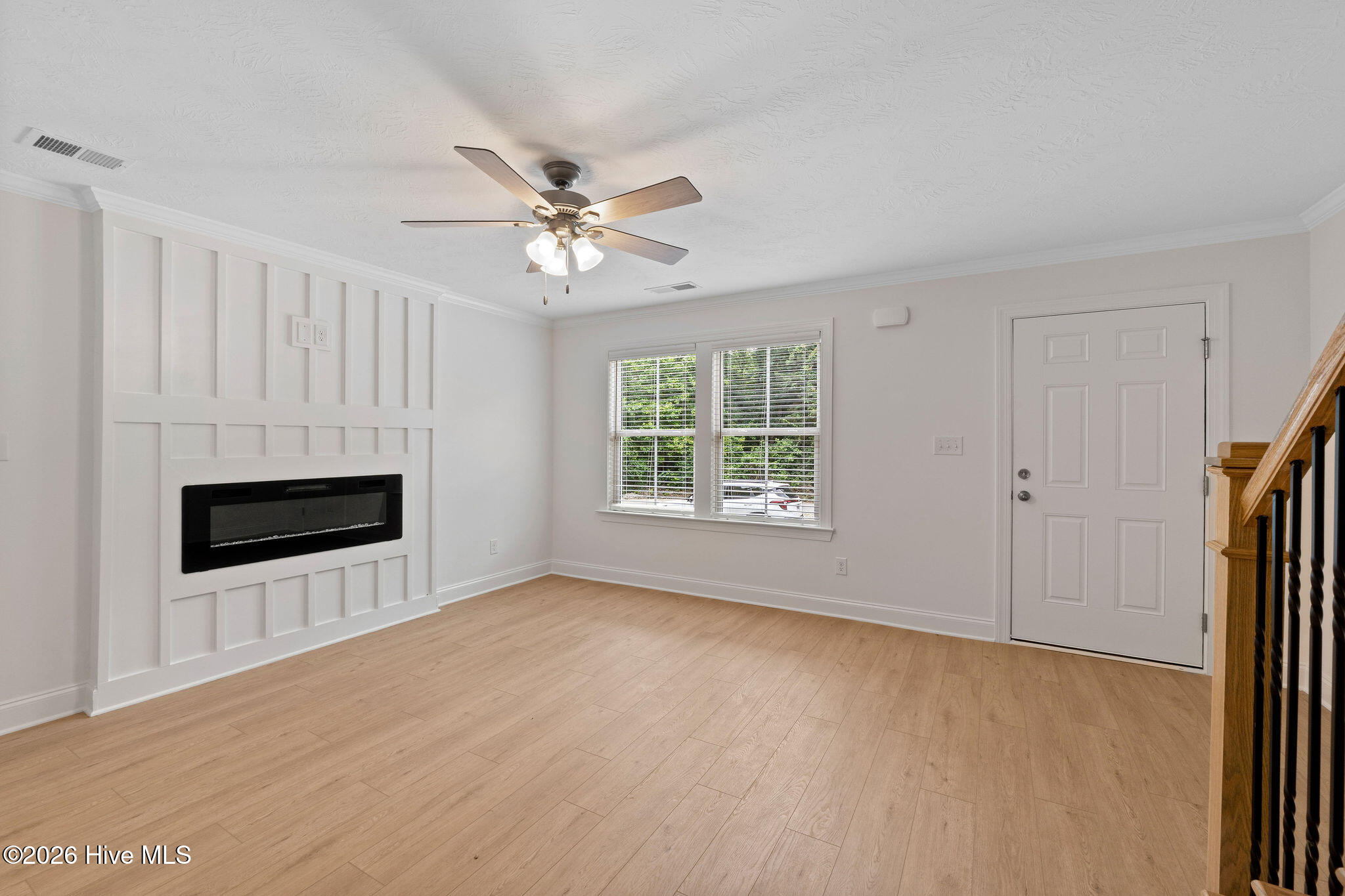 185 Village Run Property Photo 5