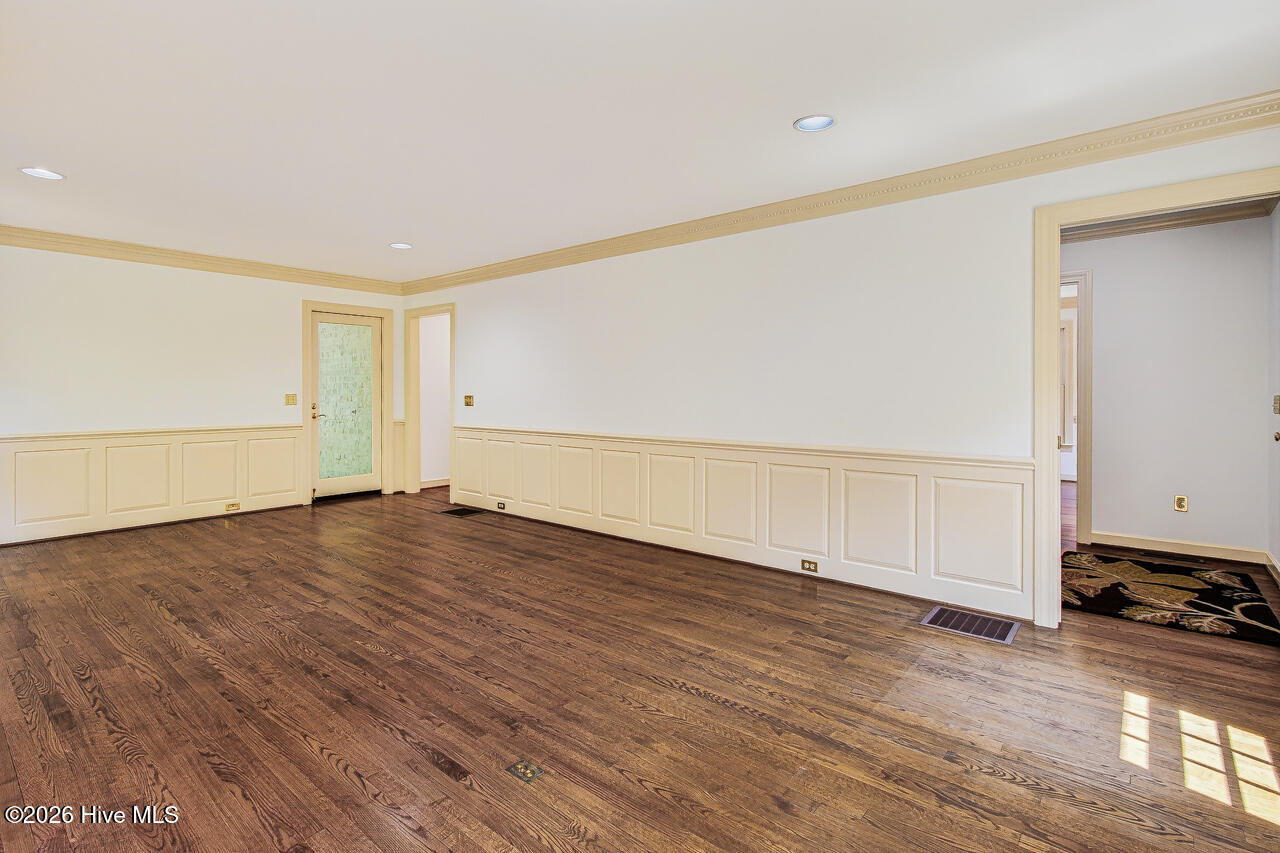 1673 Brevard Drive Property Photo 3