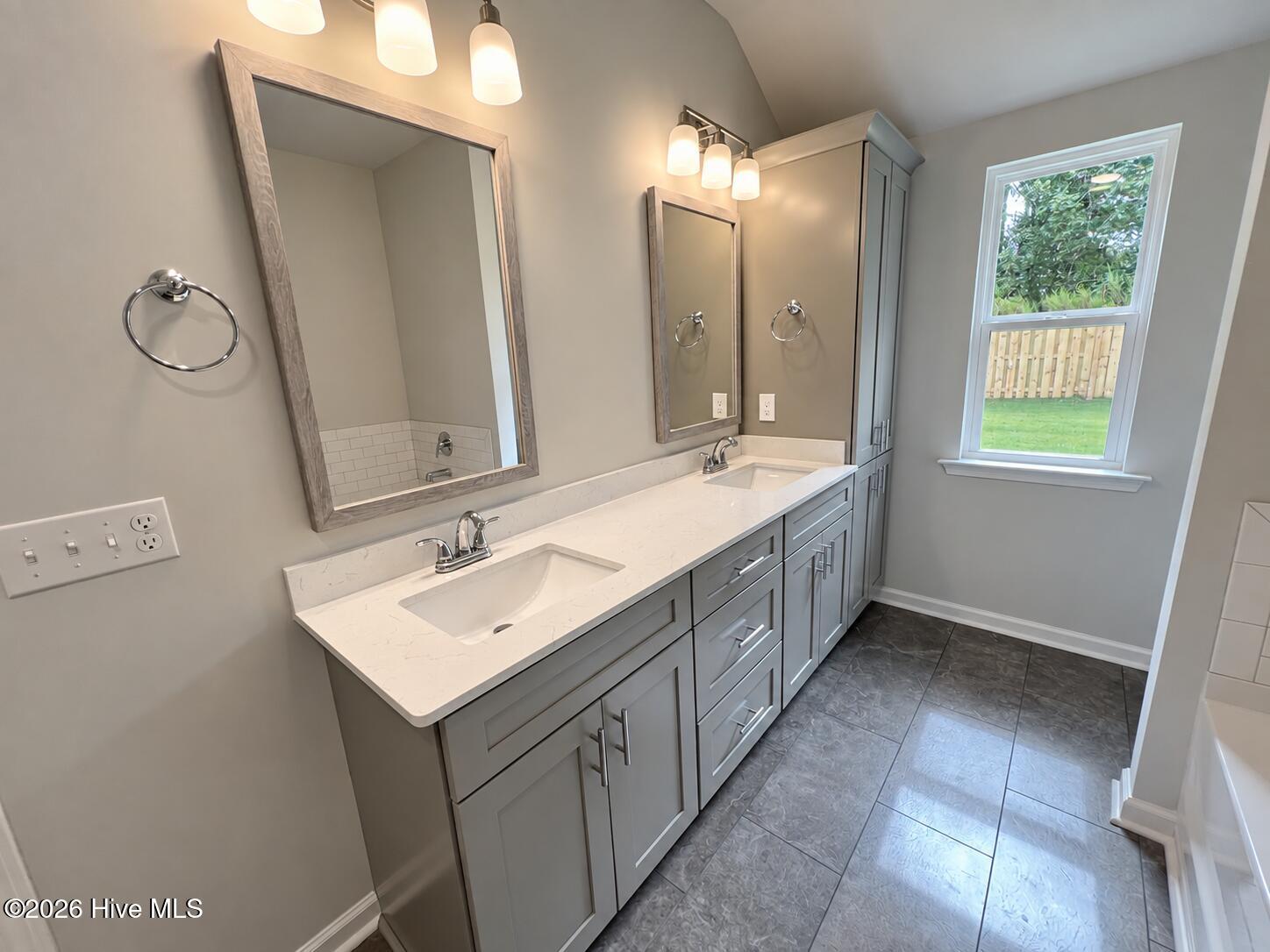 8567 Snelling Drive Property Photo 31