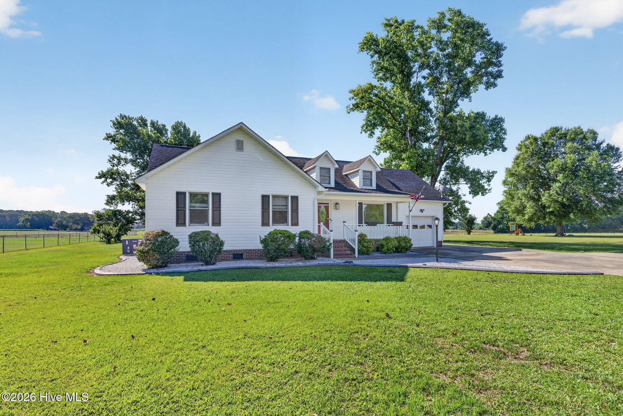 113 Joy Avenue Property Photo 3