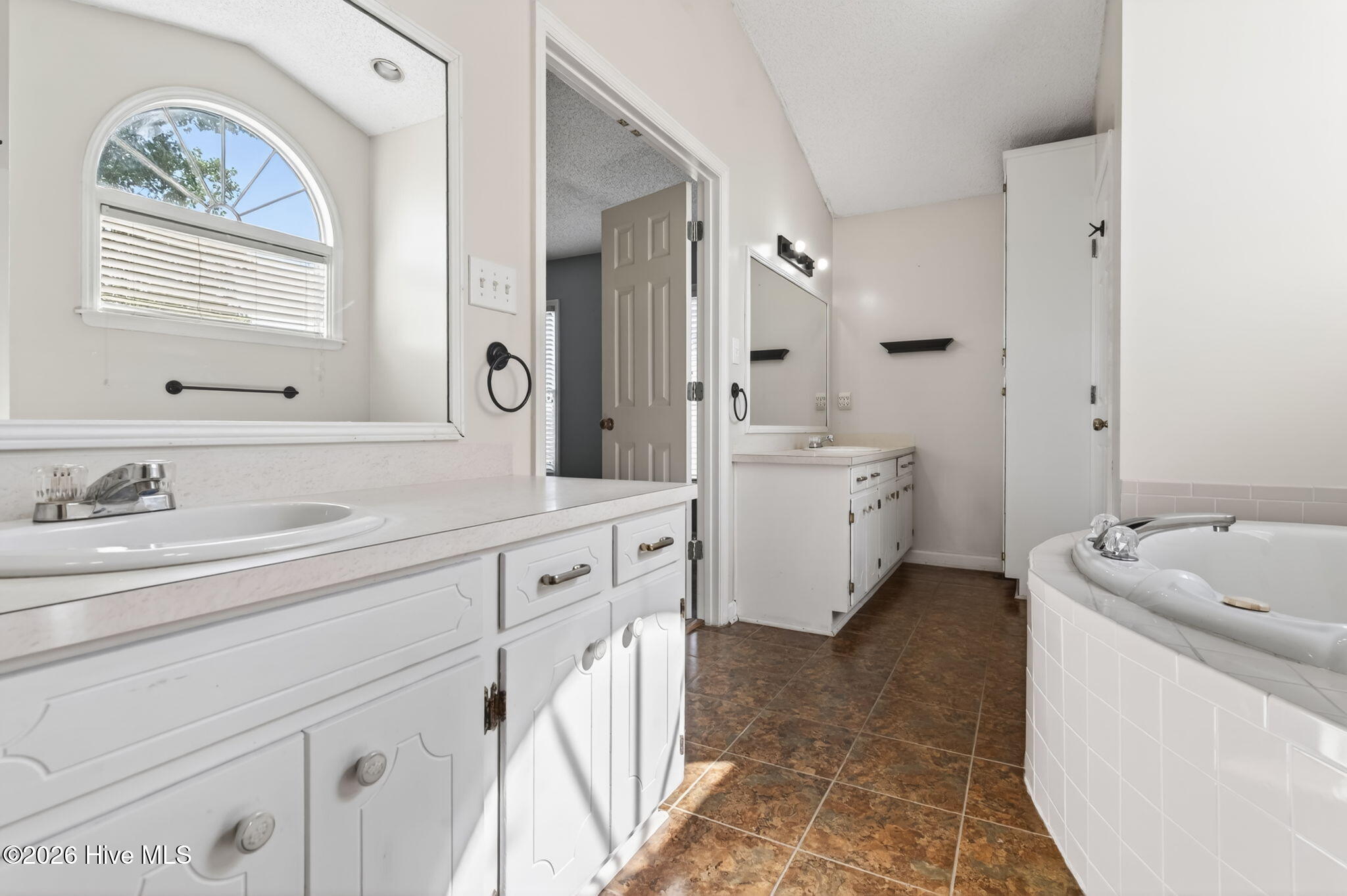 113 Joy Avenue Property Photo 28