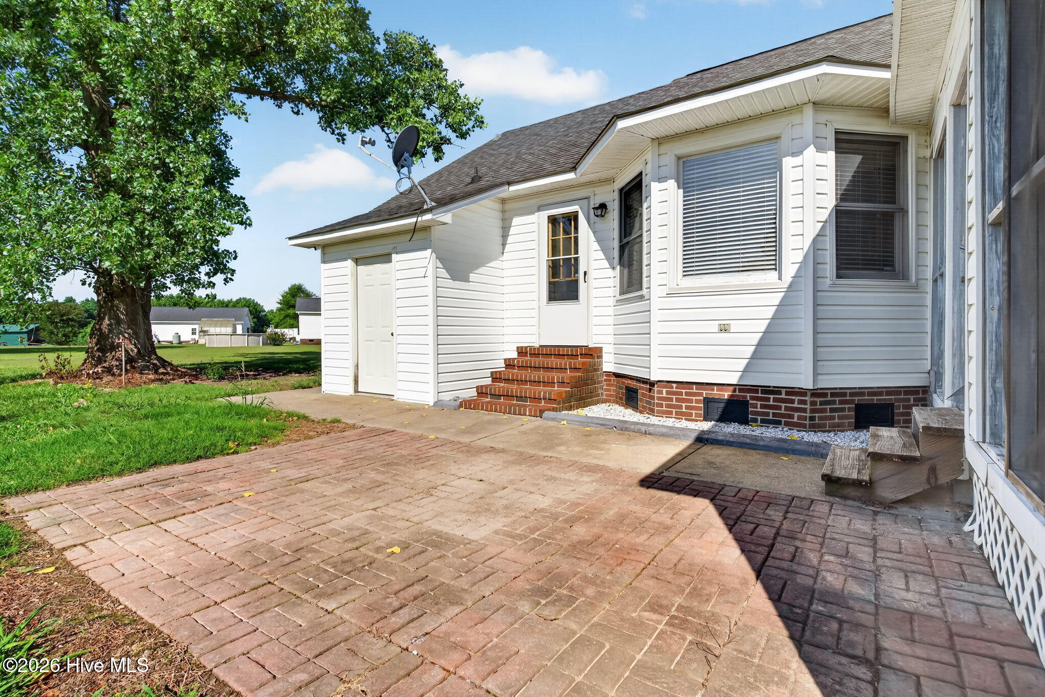113 Joy Avenue Property Photo 31