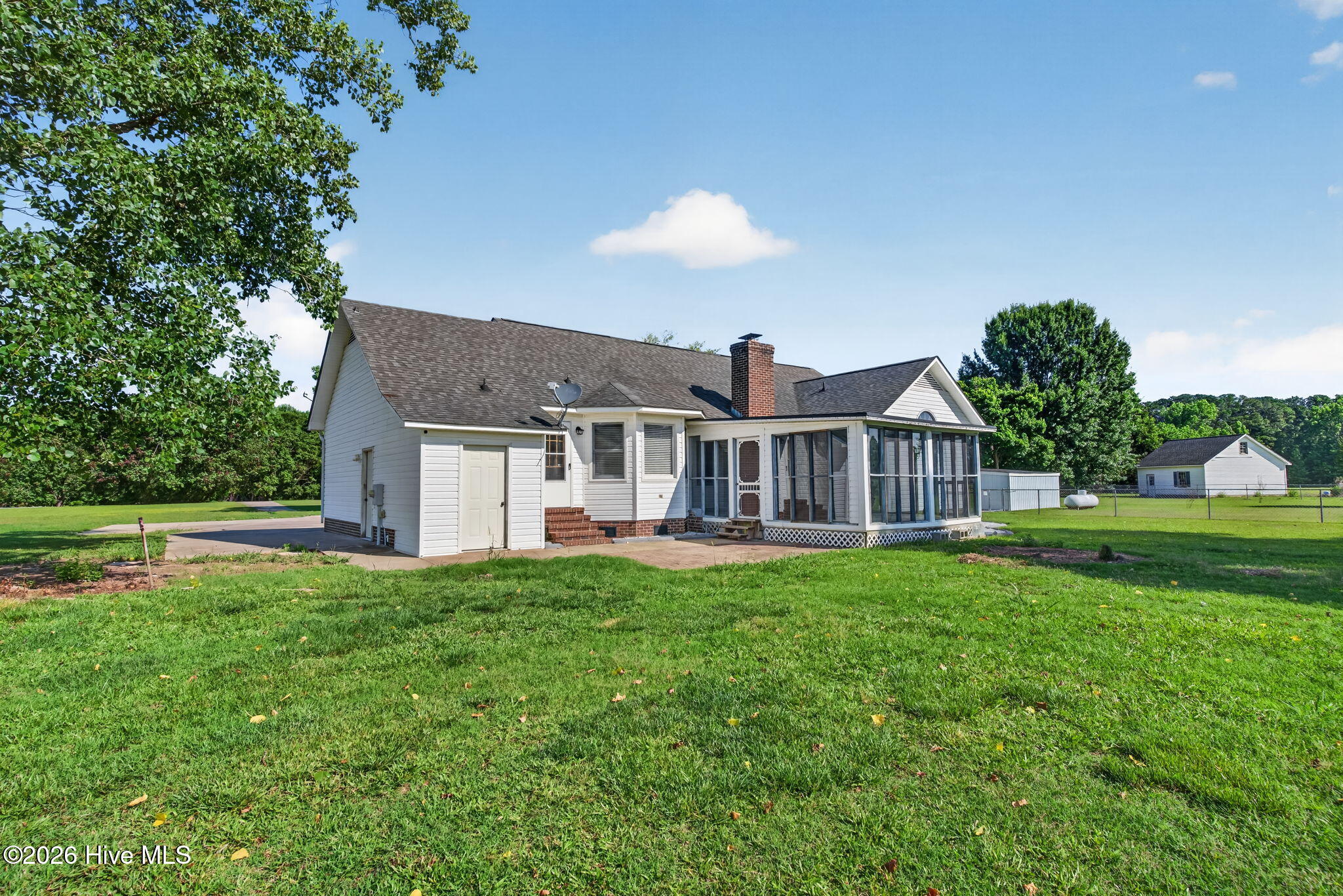 113 Joy Avenue Property Photo 33
