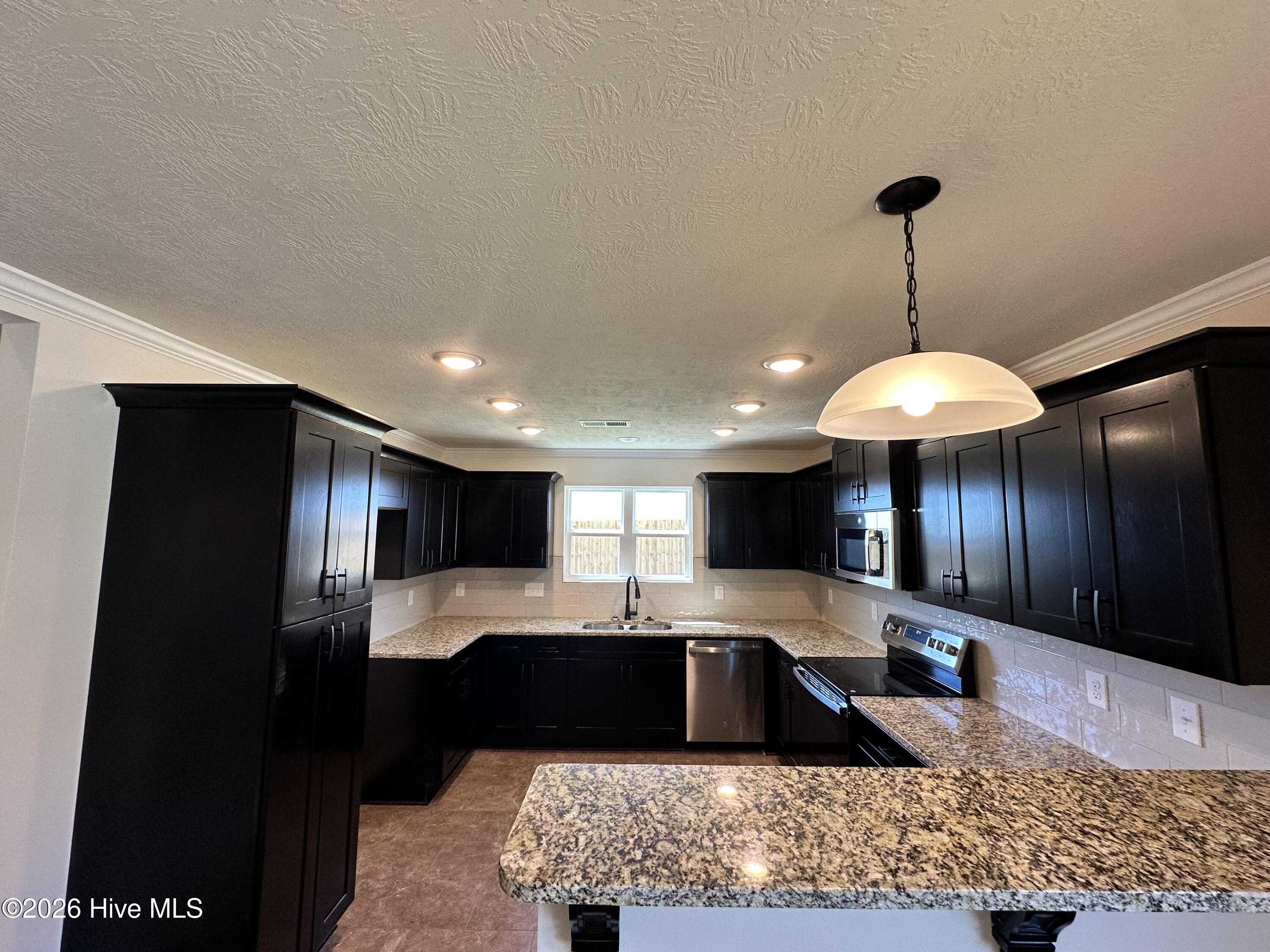2336 Bellingham Drive Property Photo 6