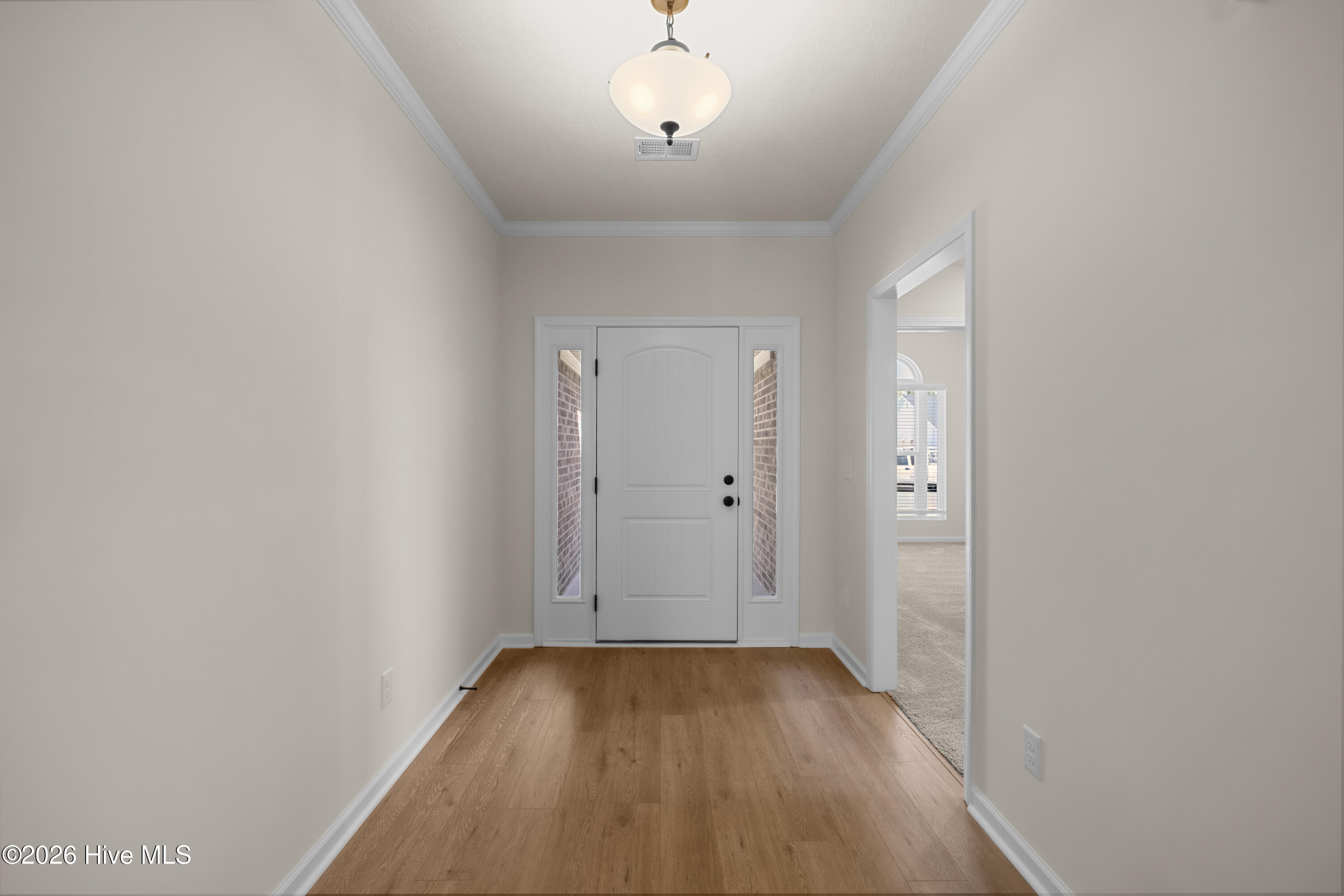 2336 Bellingham Drive Property Photo 8