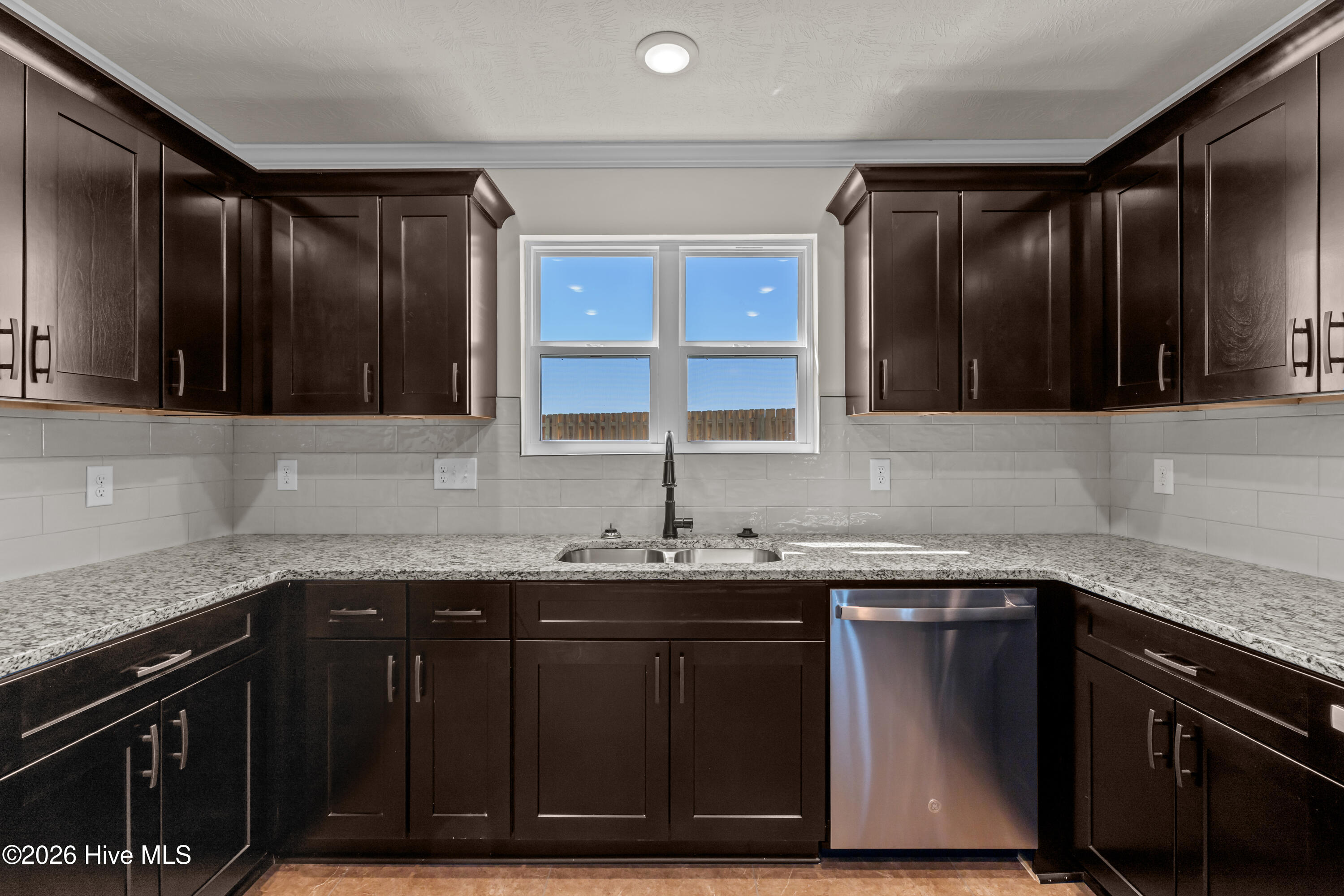 2336 Bellingham Drive Property Photo 16