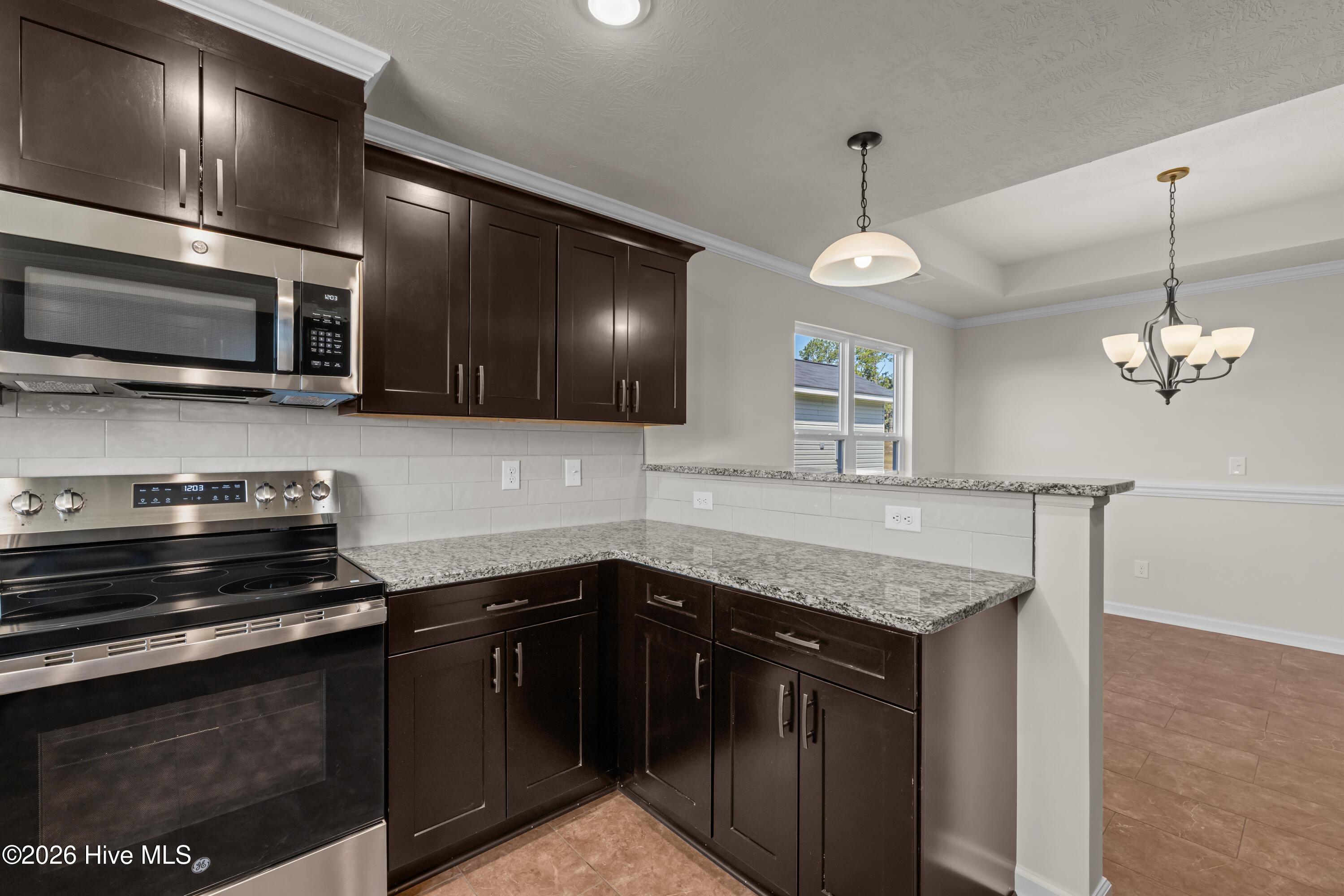 2336 Bellingham Drive Property Photo 17