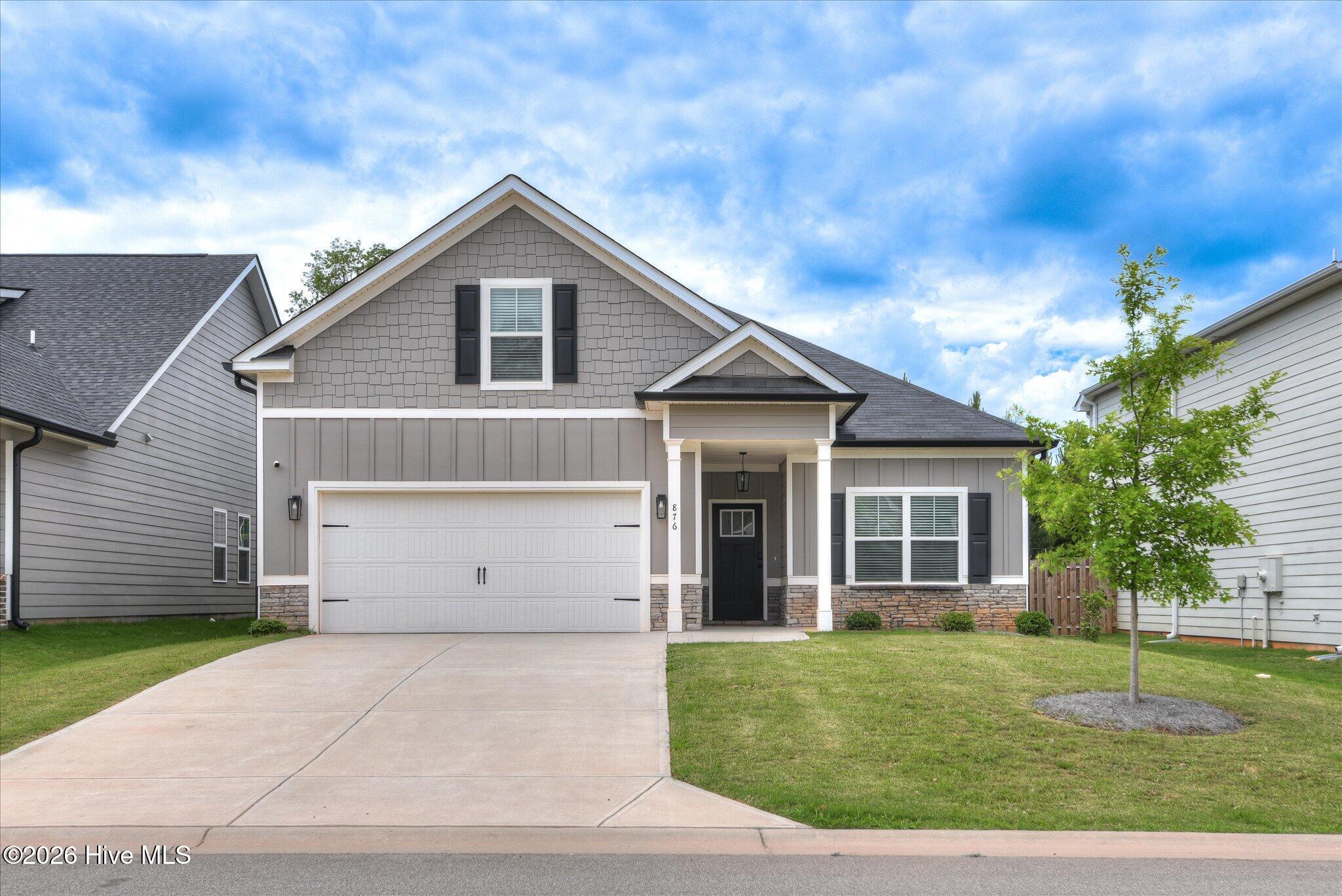 876 Speckled Teal Path Property Photo 1