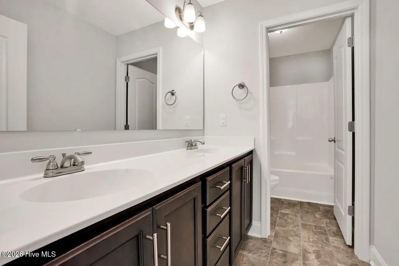 1129 Forest Bend Drive Nw Property Photo 4