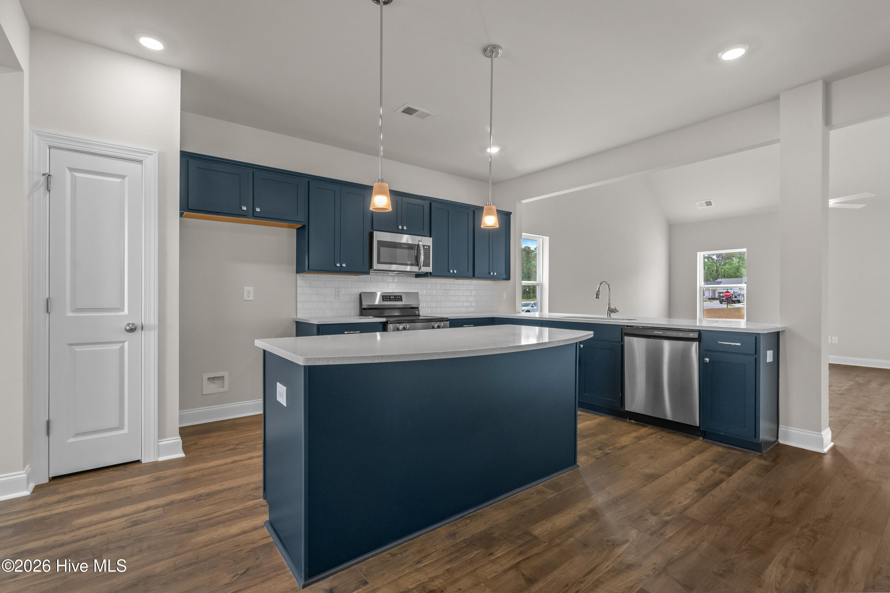 1129 Forest Bend Drive Nw Property Photo 14