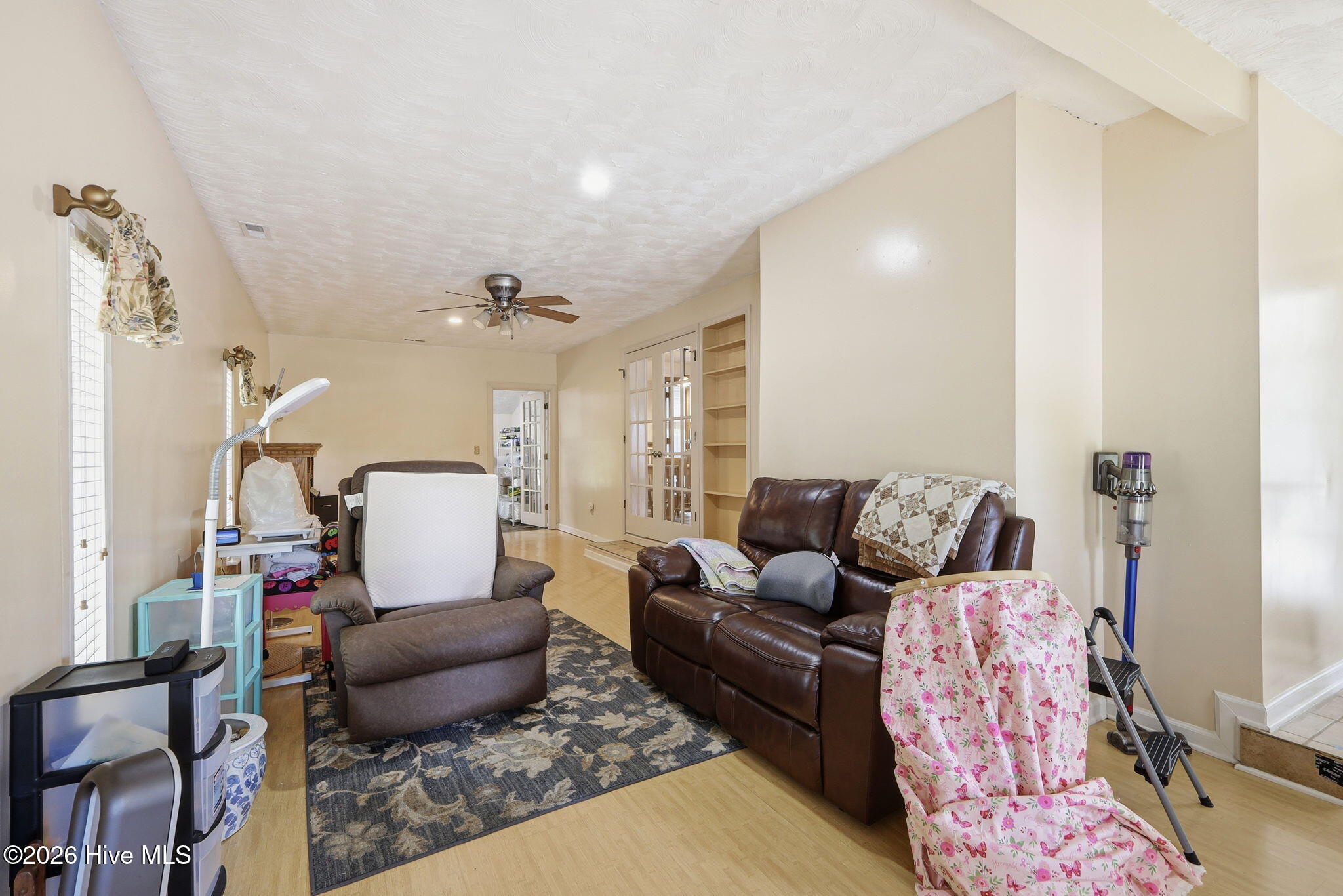 284 Laurel Road Property Photo 19