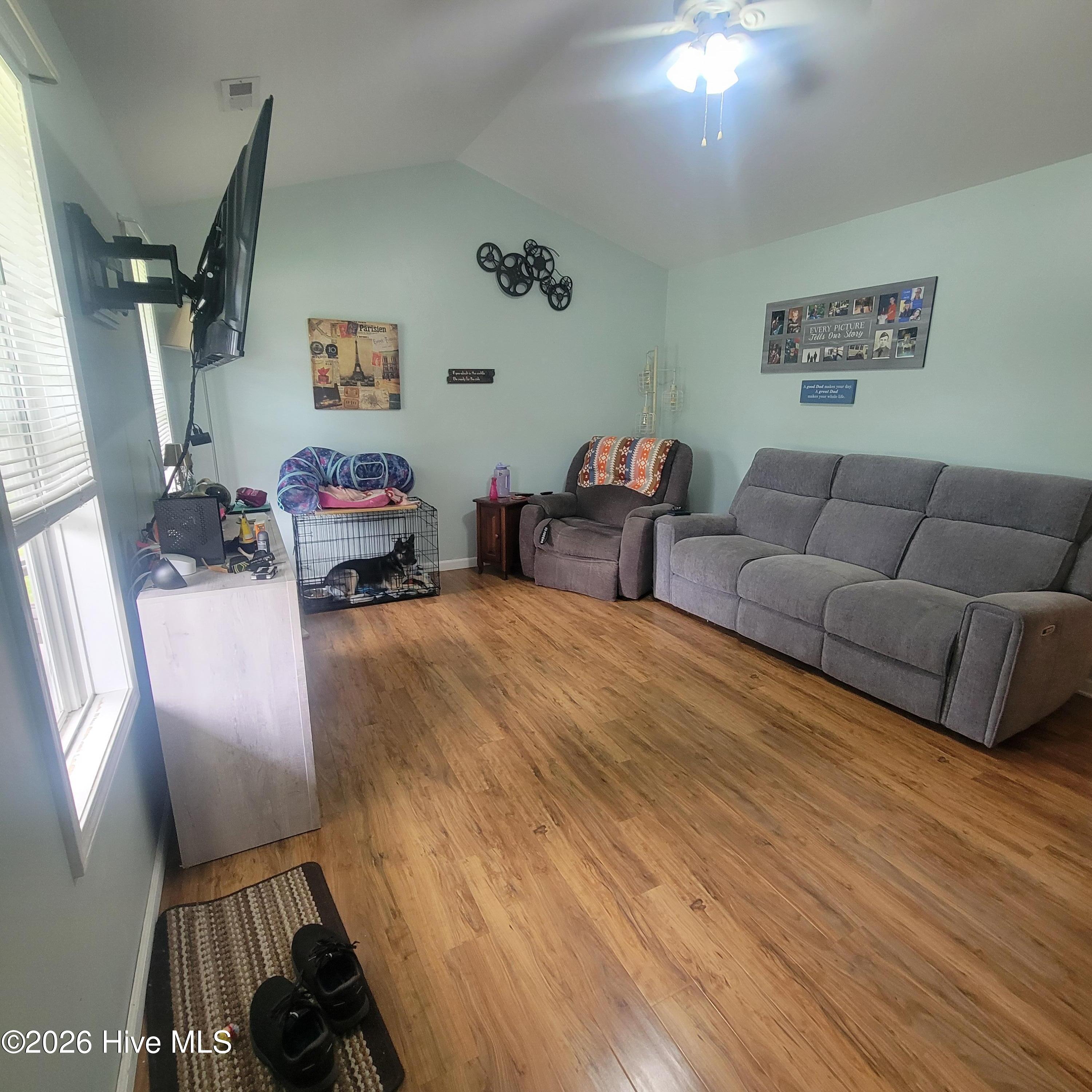 104 Willowbend Drive Property Photo 2