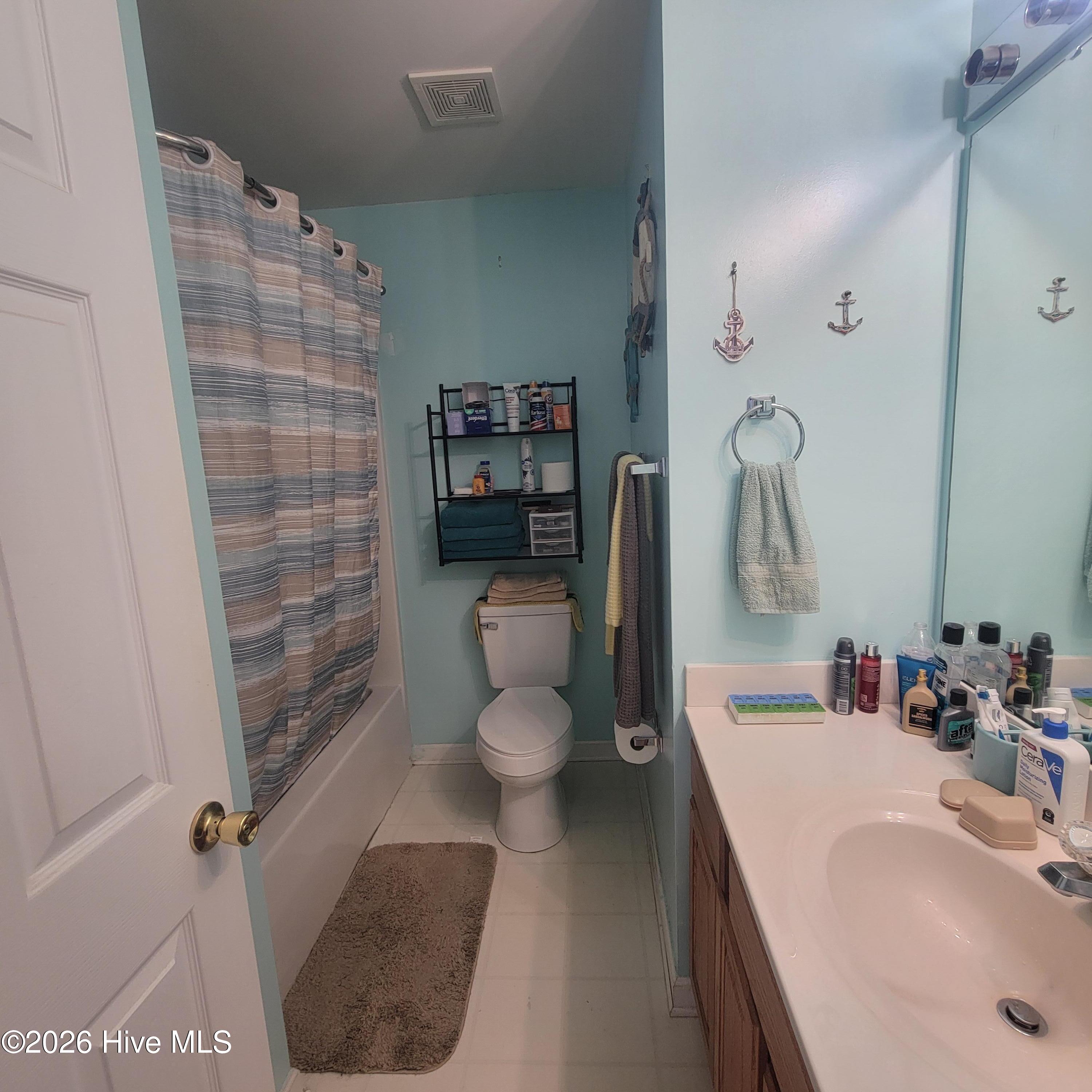104 Willowbend Drive Property Photo 16