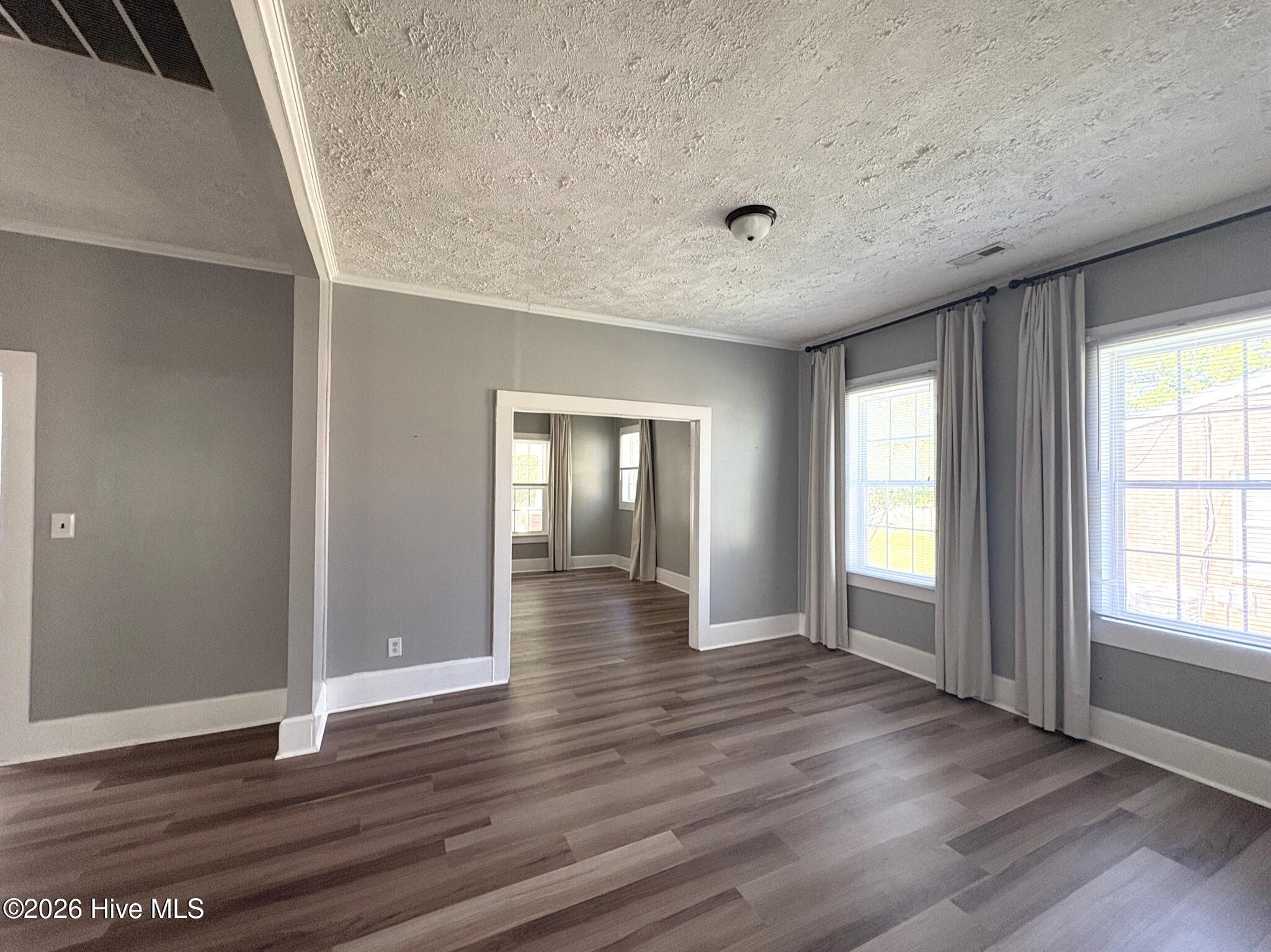 109 E Calhoun Street Property Photo 10