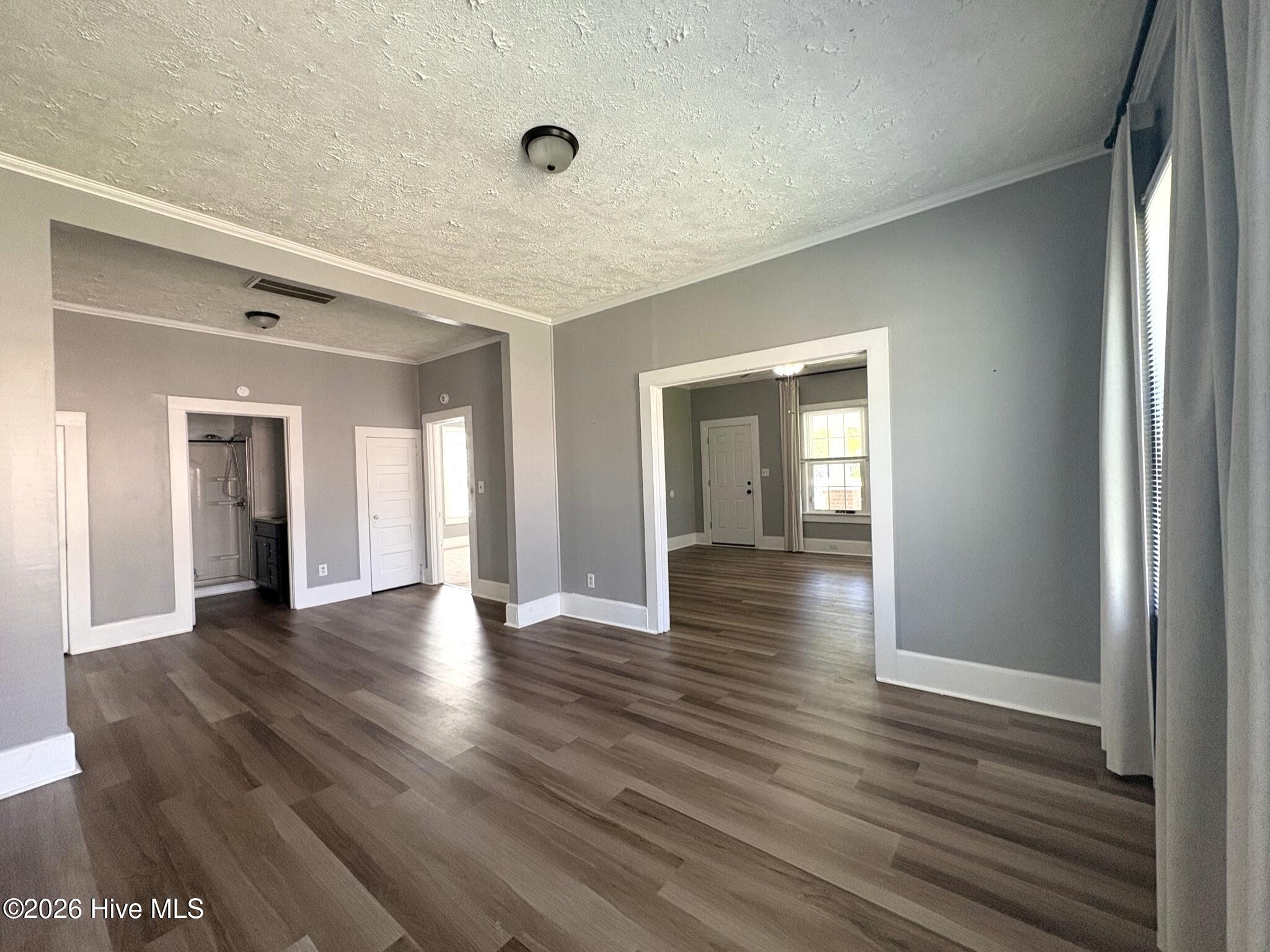 109 E Calhoun Street Property Photo 11