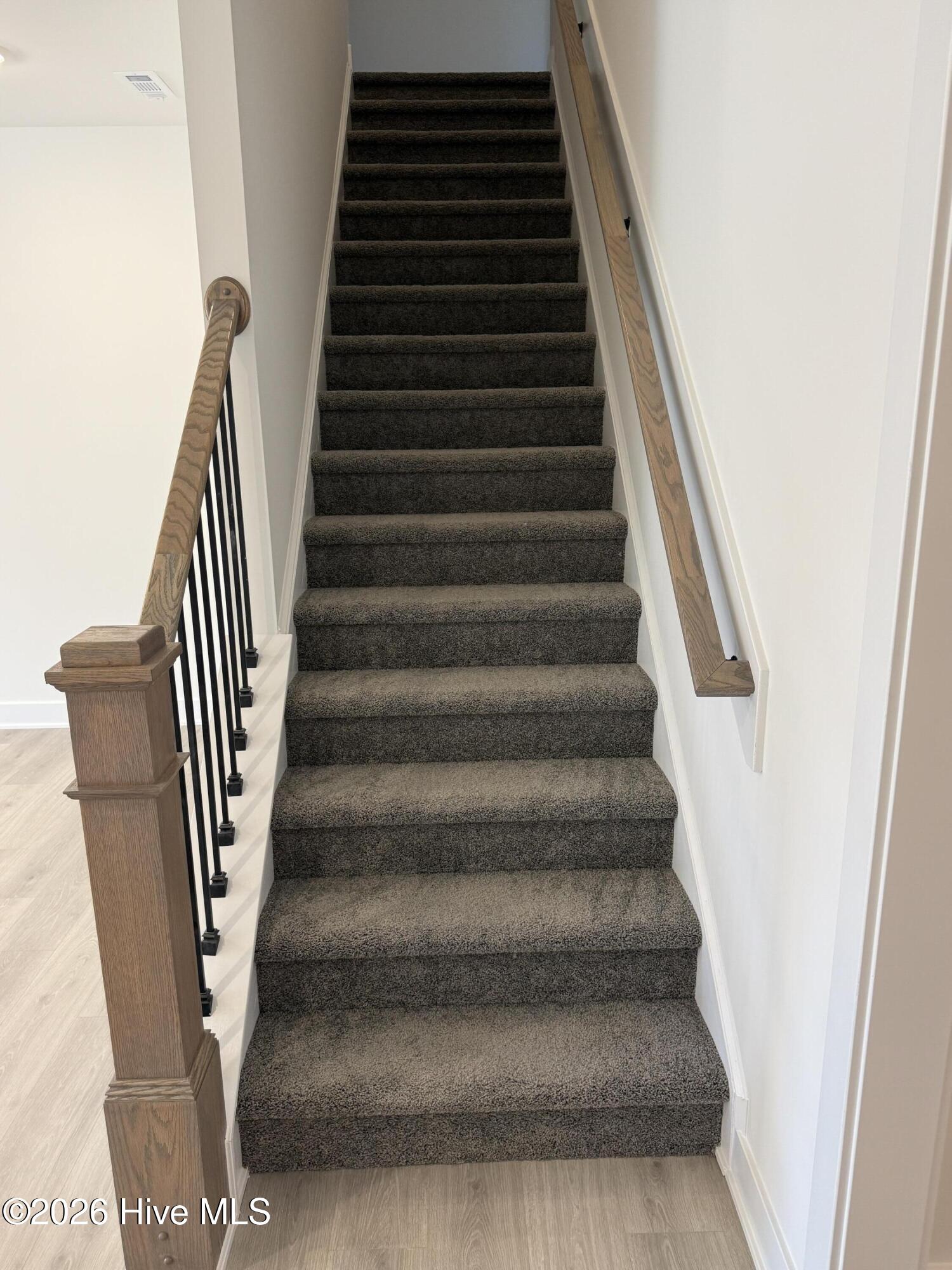 32 Joyner Park Drive Property Photo 8