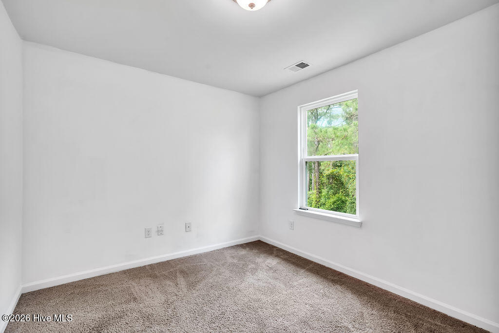 1054 S Fisher King Drive Se Property Photo 17
