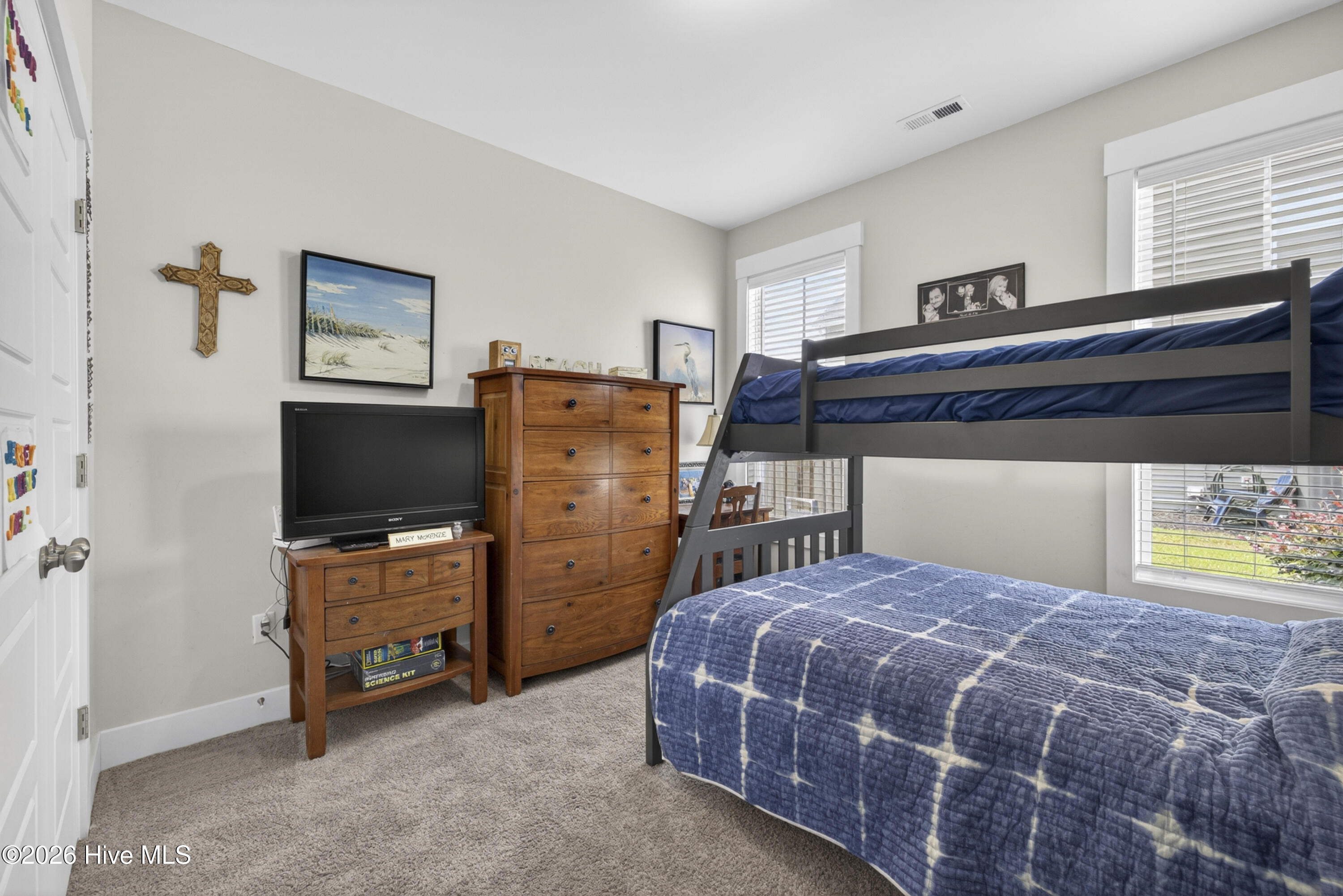 2024 Blue Spruce Drive Property Photo 7