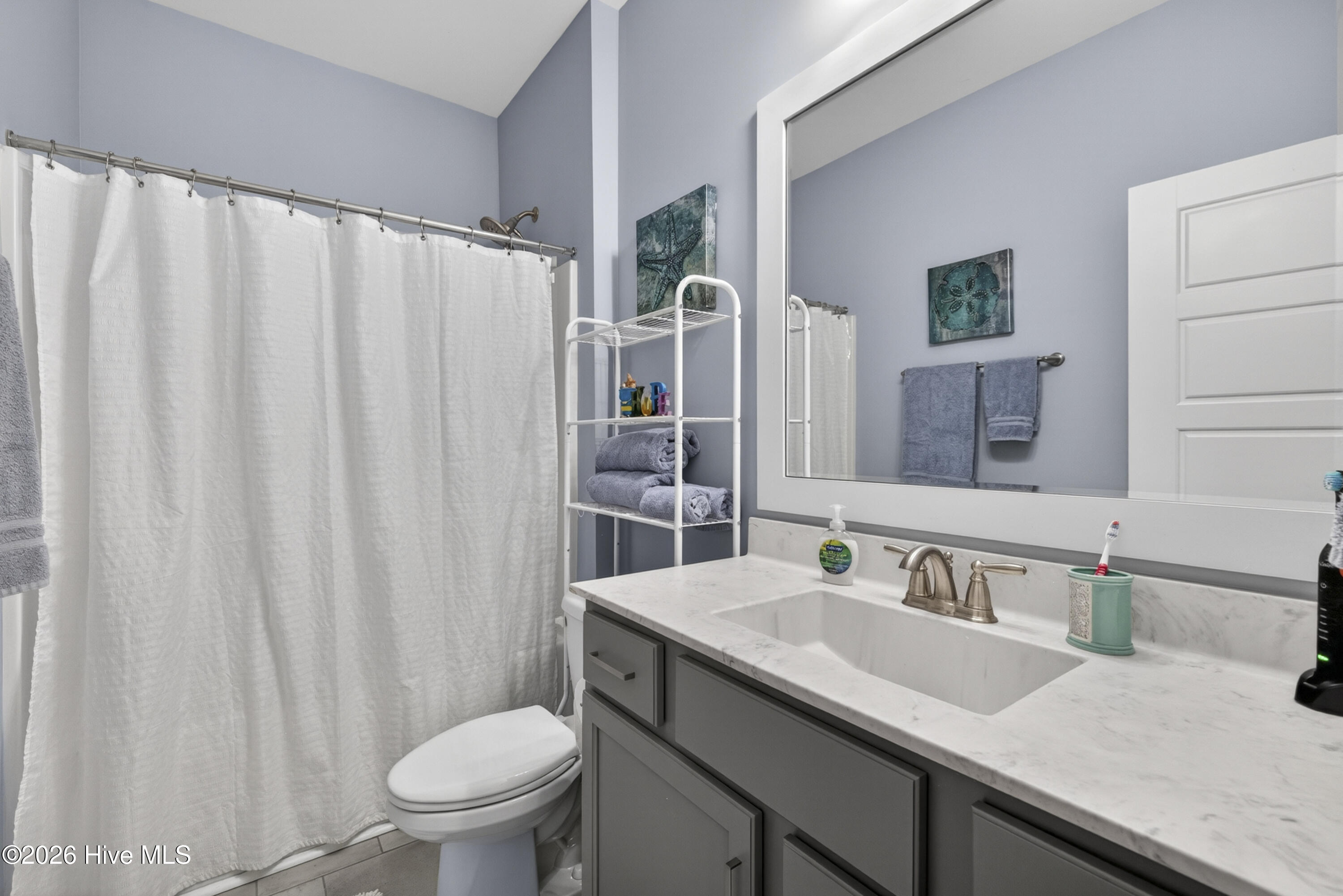 2024 Blue Spruce Drive Property Photo 10