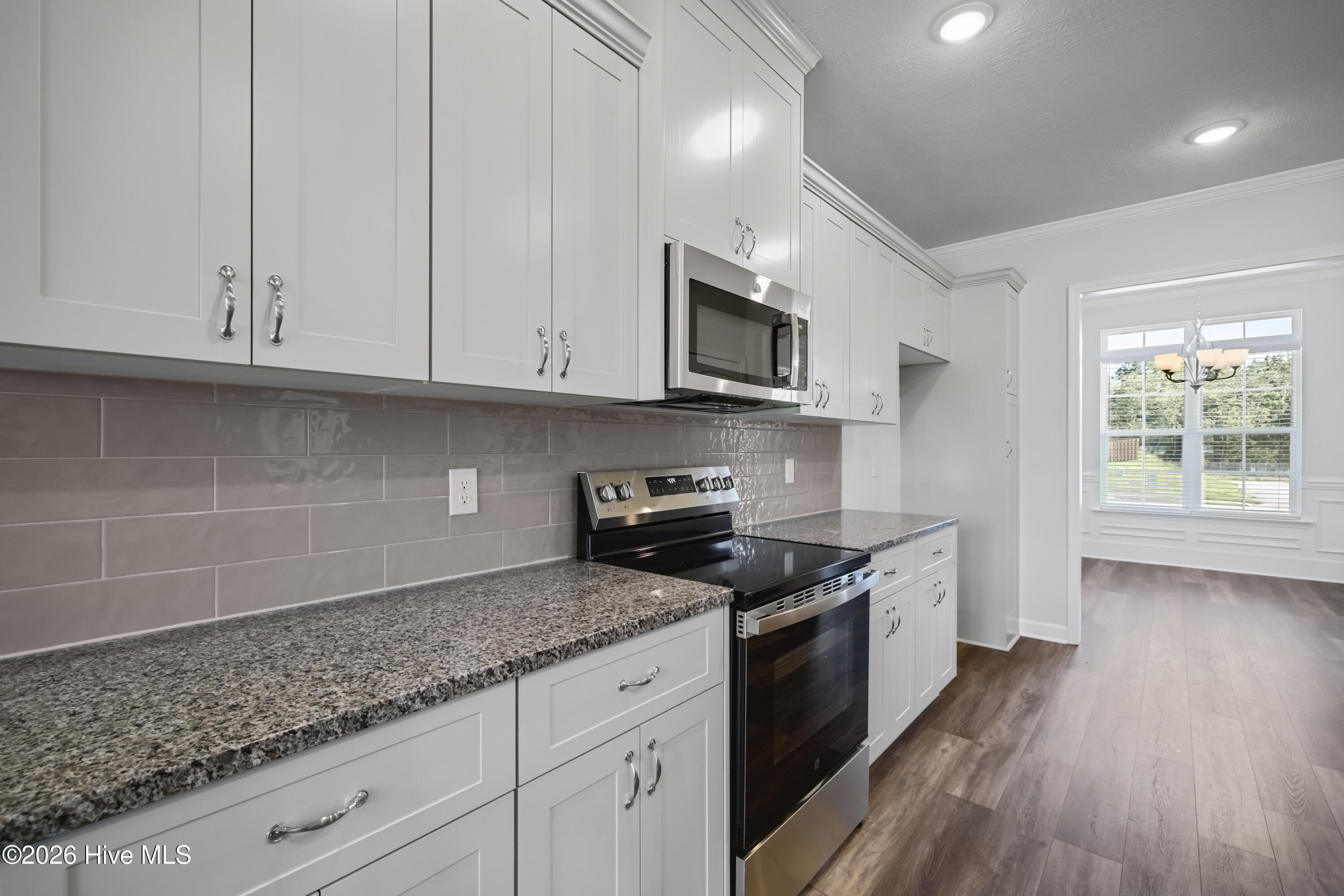 664 Lampart Drive Property Photo 20